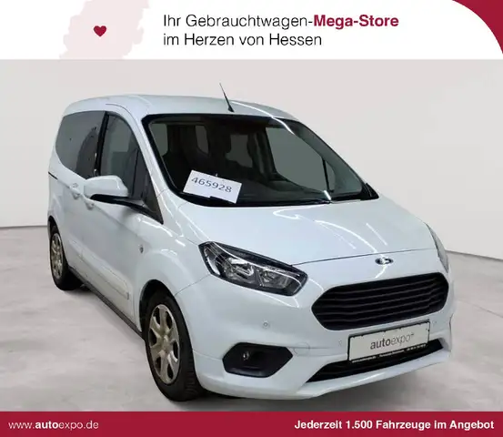 Ford Tourneo Tourneo Courier 1.5 TDCi Trend Navi PDC