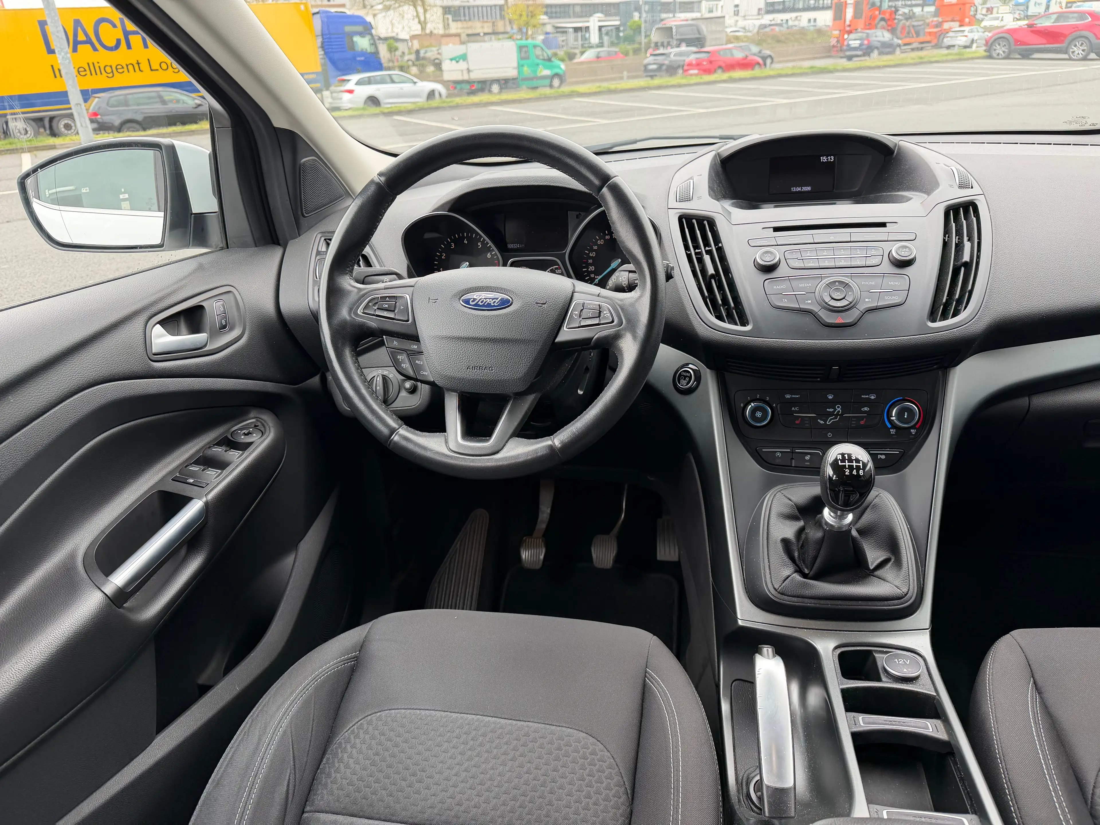 Ford Kuga Trend — photo 10