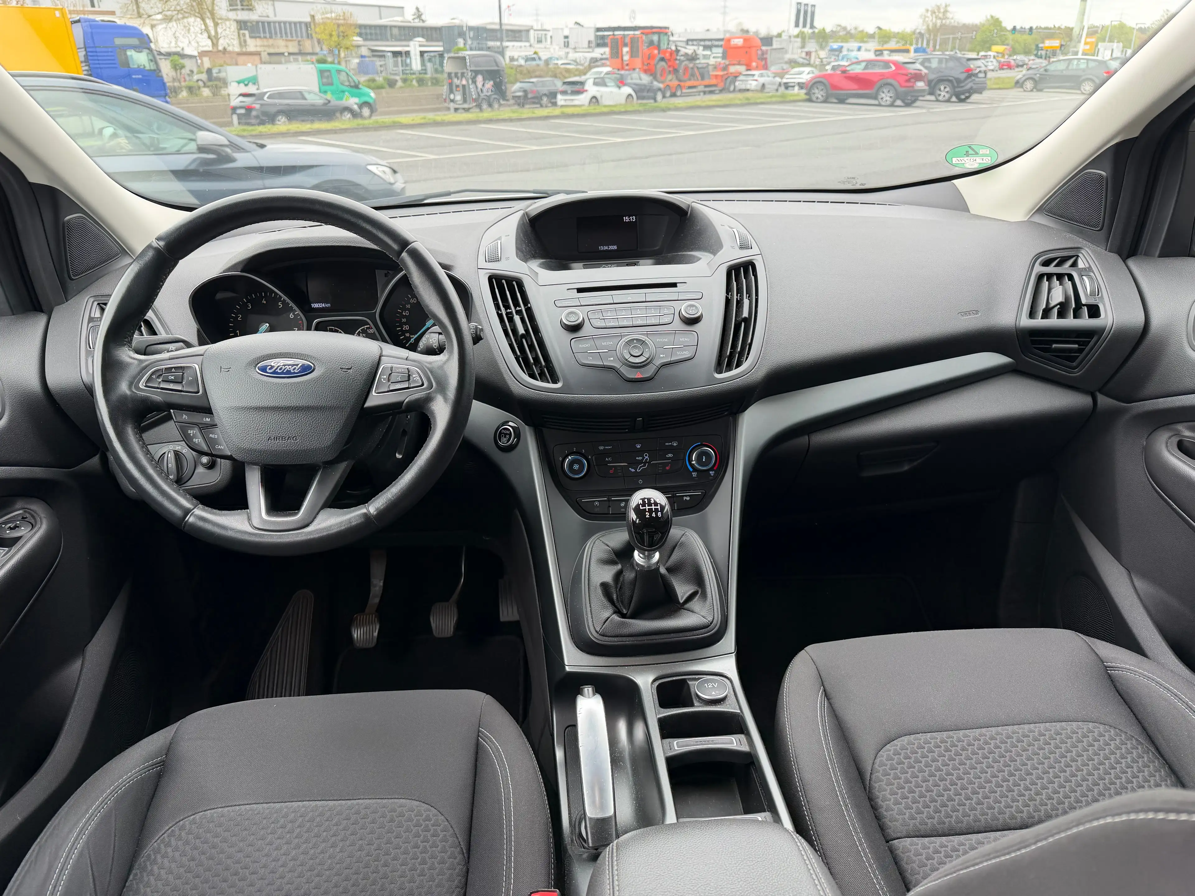 Ford Kuga Trend — photo 9