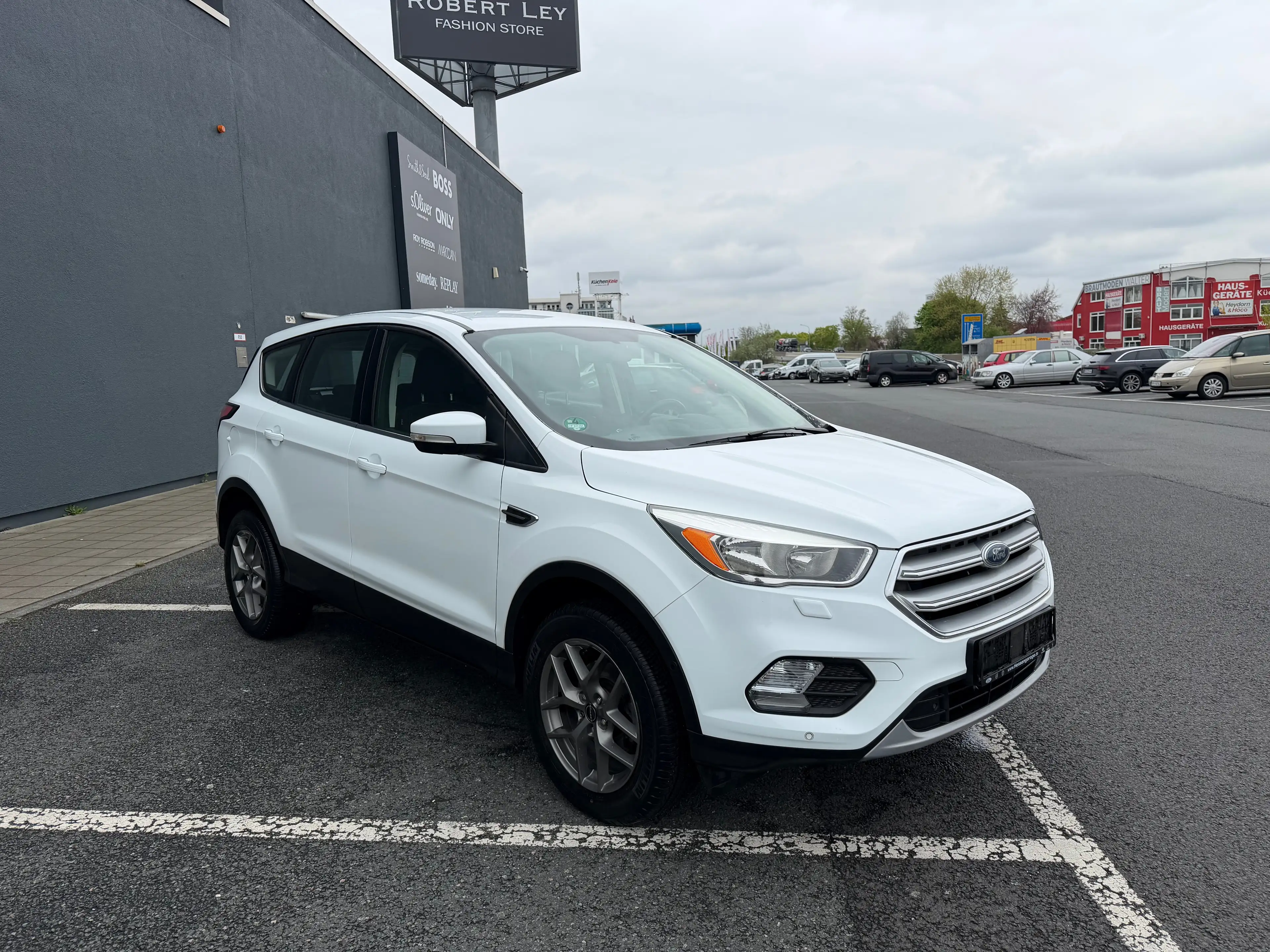 Ford Kuga Trend — photo 2