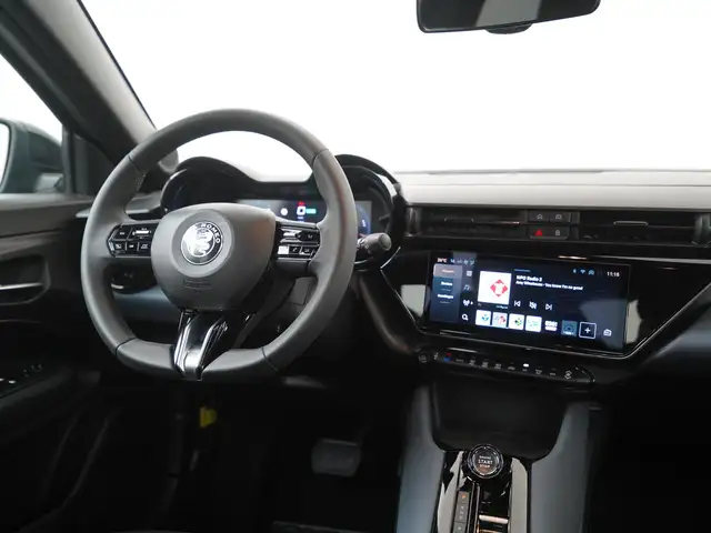 Alfa Romeo Junior view 5