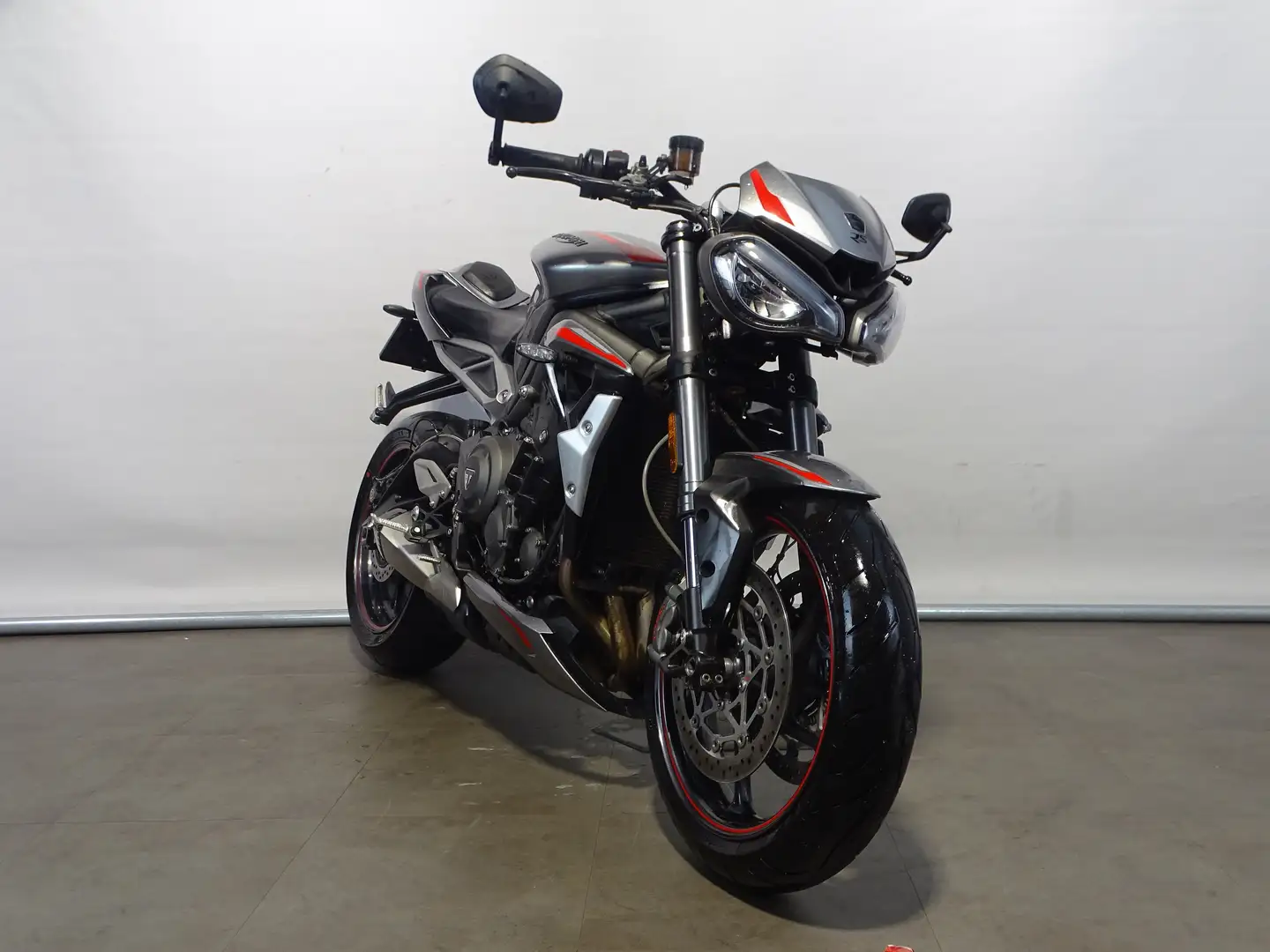 Triumph Street Triple RS Gri - 2