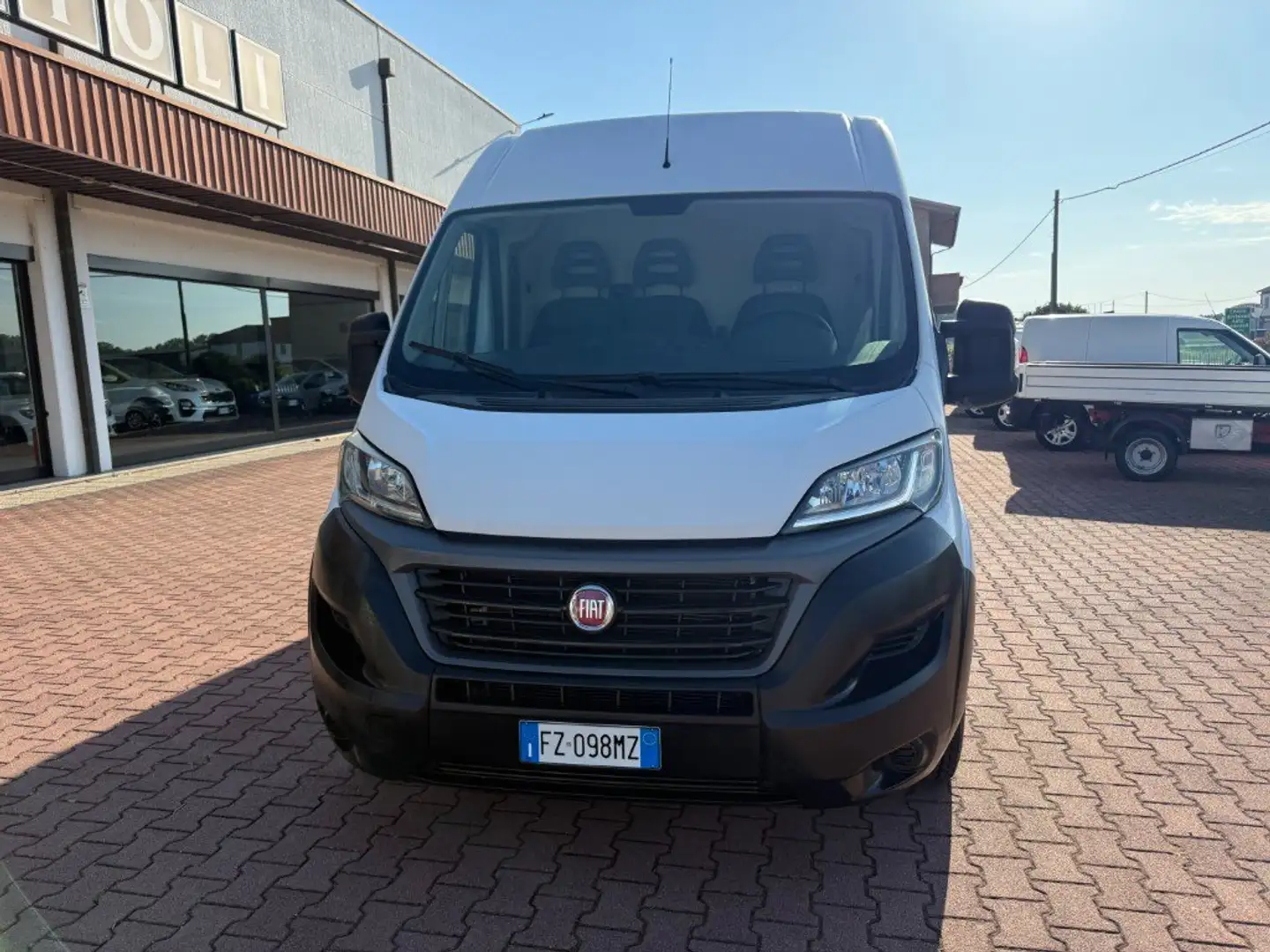 Fiat Ducato FIAT DUCATO L3 H2 2.3 MULTIJET 120CV EURO 6D-TEMP Wit - 2