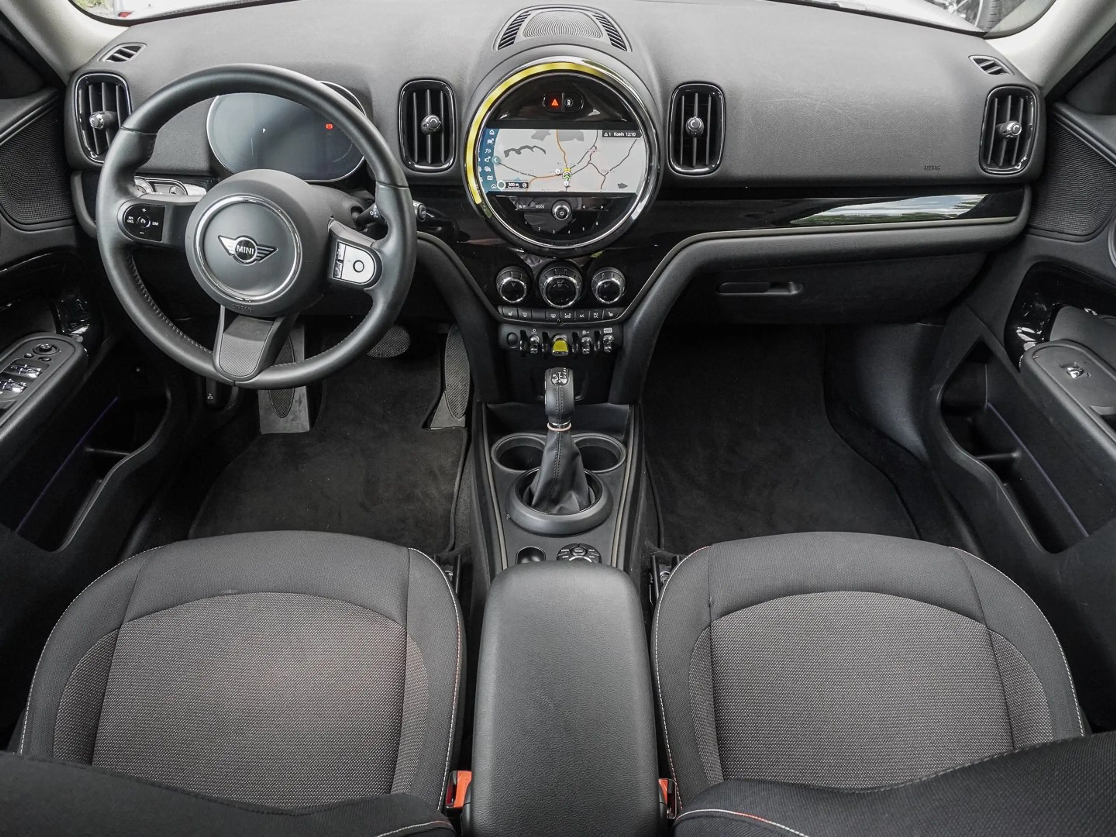MINI Cooper SE Countryman Cooper SE ALL4 RFK NAVI LED PDC V+H DAB Klima — photo 6