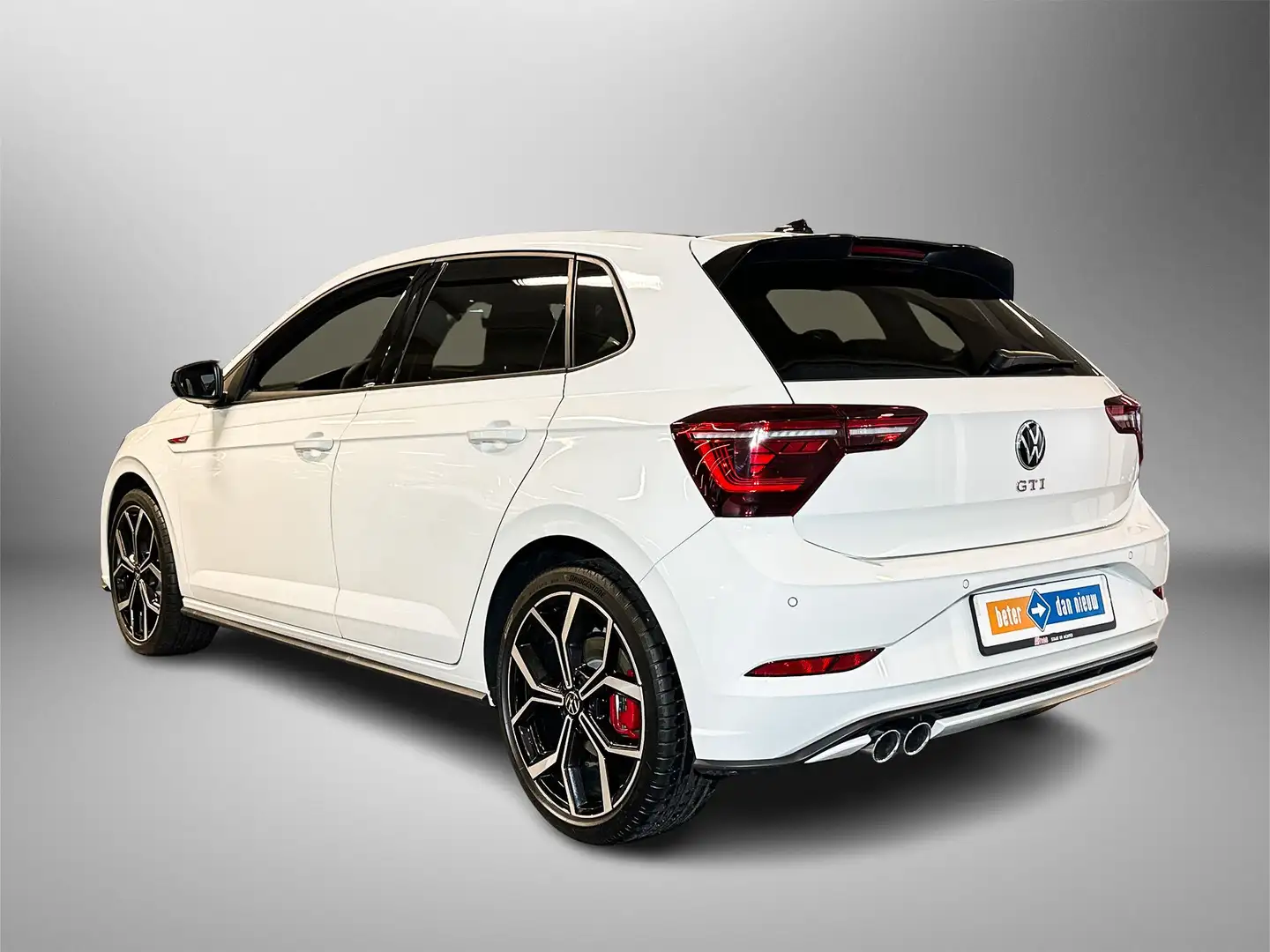 Volkswagen Polo GTI 2.0 207pk TSI | Navigatie 'Discover Media' | Adapt Wit - 2