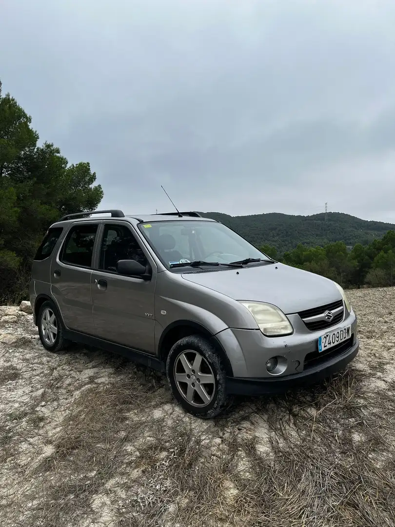 Suzuki Ignis 1.5i VVT GLX 4x4 Gris - 2