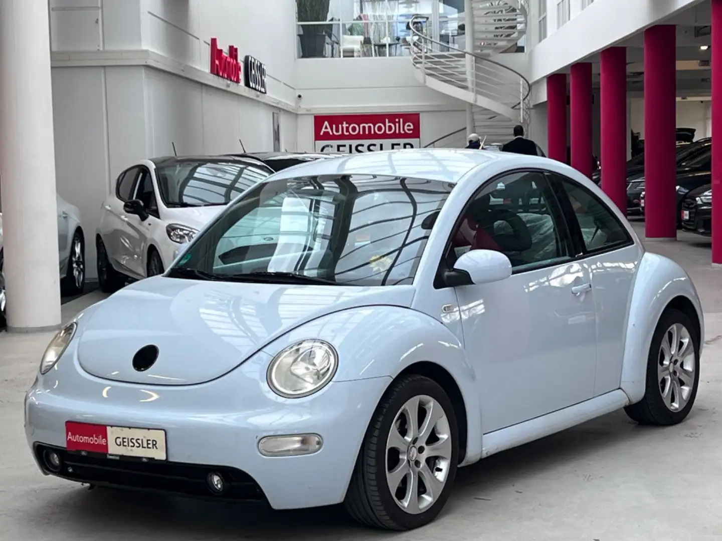 Volkswagen New Beetle en vogue Sitzhz+Klima Blue - 1