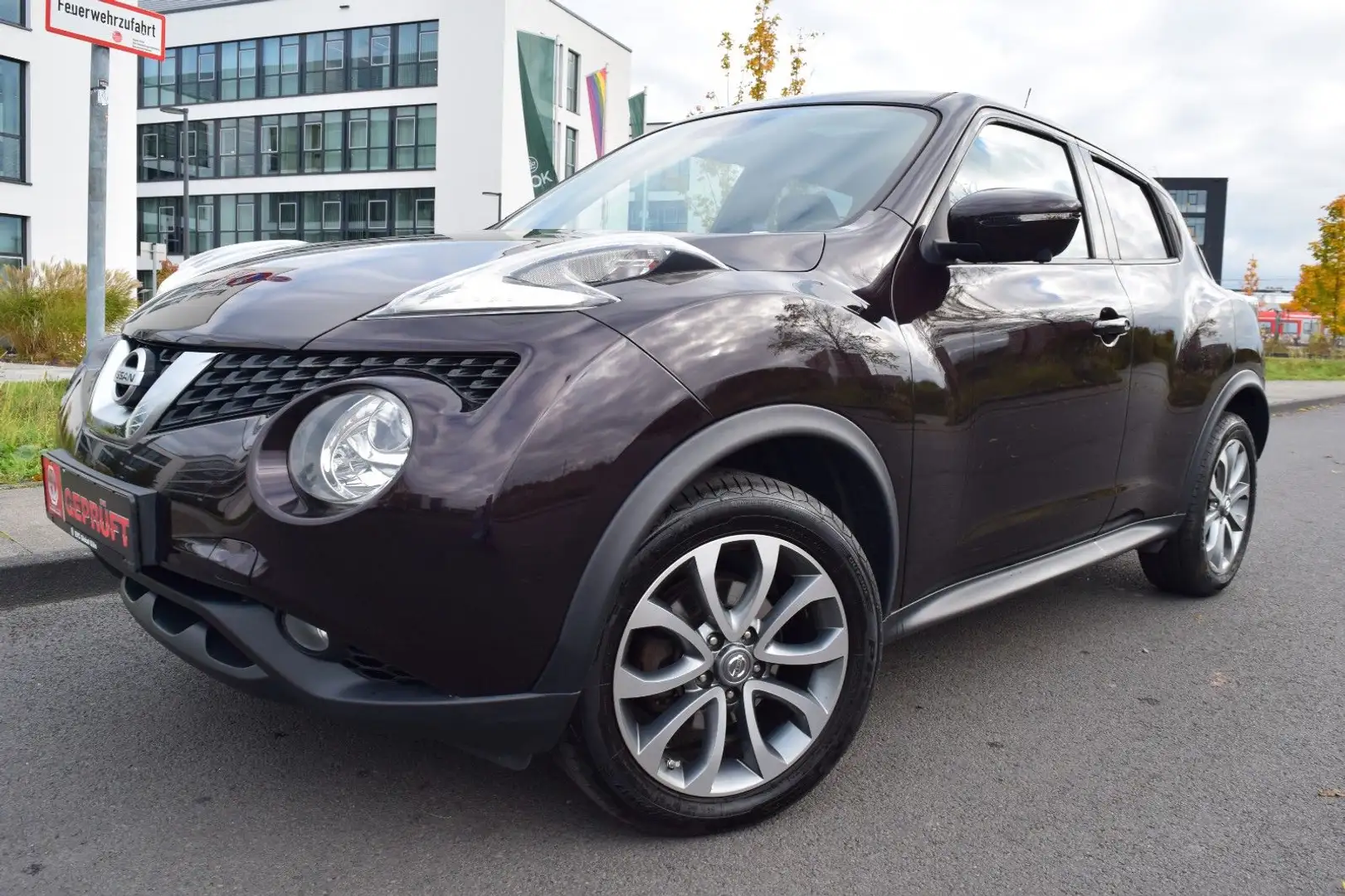 Nissan Juke Tekna, Klimaautomatik, 360° Kamera, 8-Fach, Schwarz - 1
