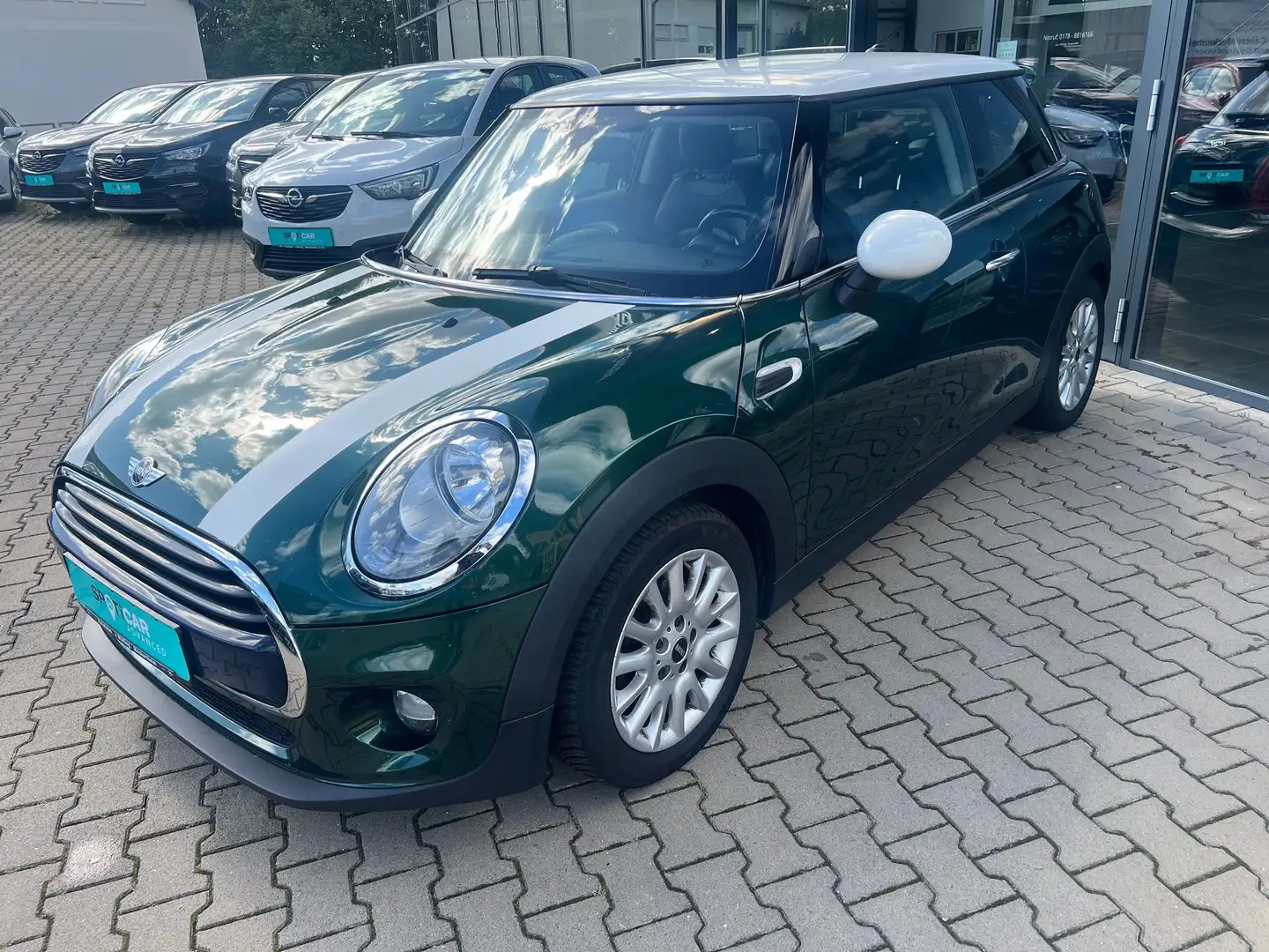 MINI Cooper +Chilli-Paket+Parkpilot+Sitzheizung+Visiual Boost Groen - 2