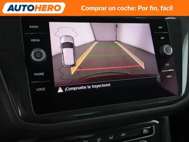Volkswagen Tiguan view 20