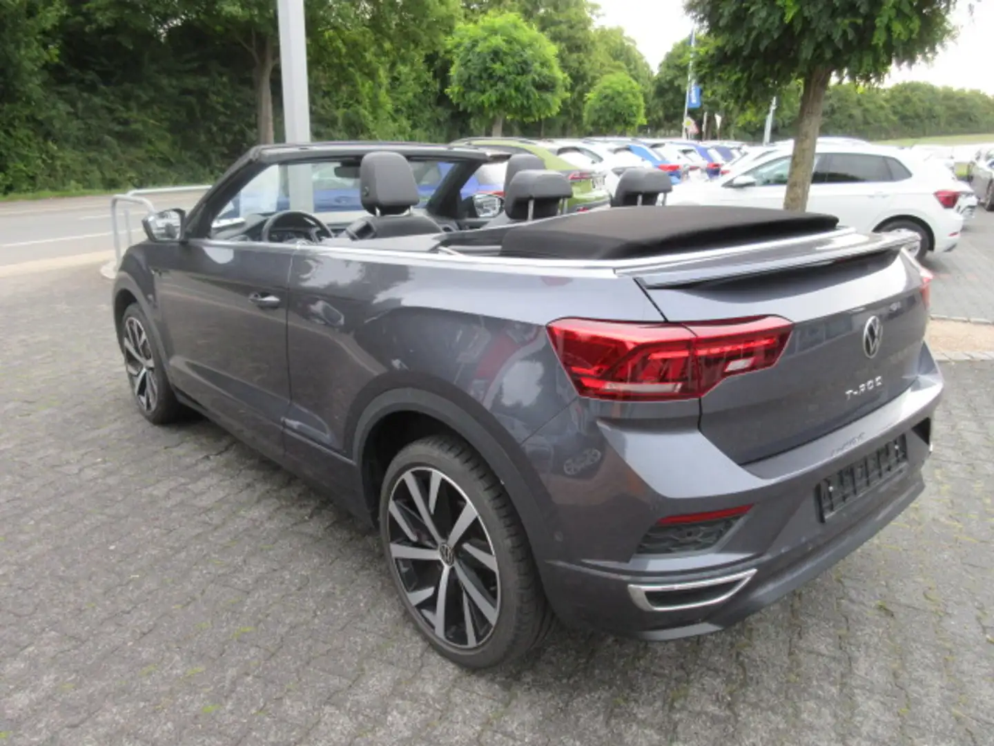 Volkswagen T-Roc Cabrio R-Line 1.5 TSI DSG NAVI AHK LEDER KAMERA LED ALU 19 APS SITZHEIZUNG KLIMA ACC Gris - 2