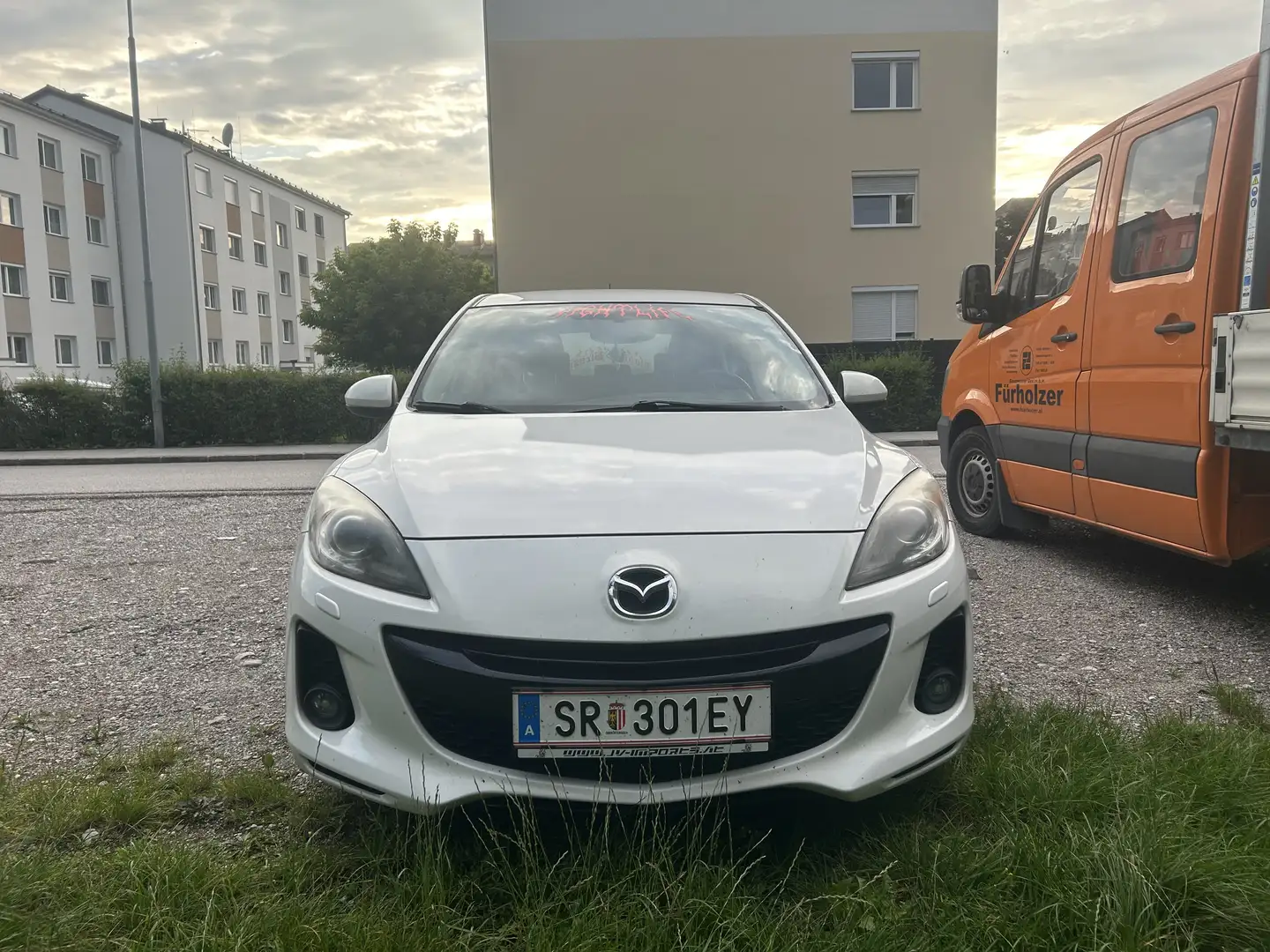 Mazda 3 Sport - 1