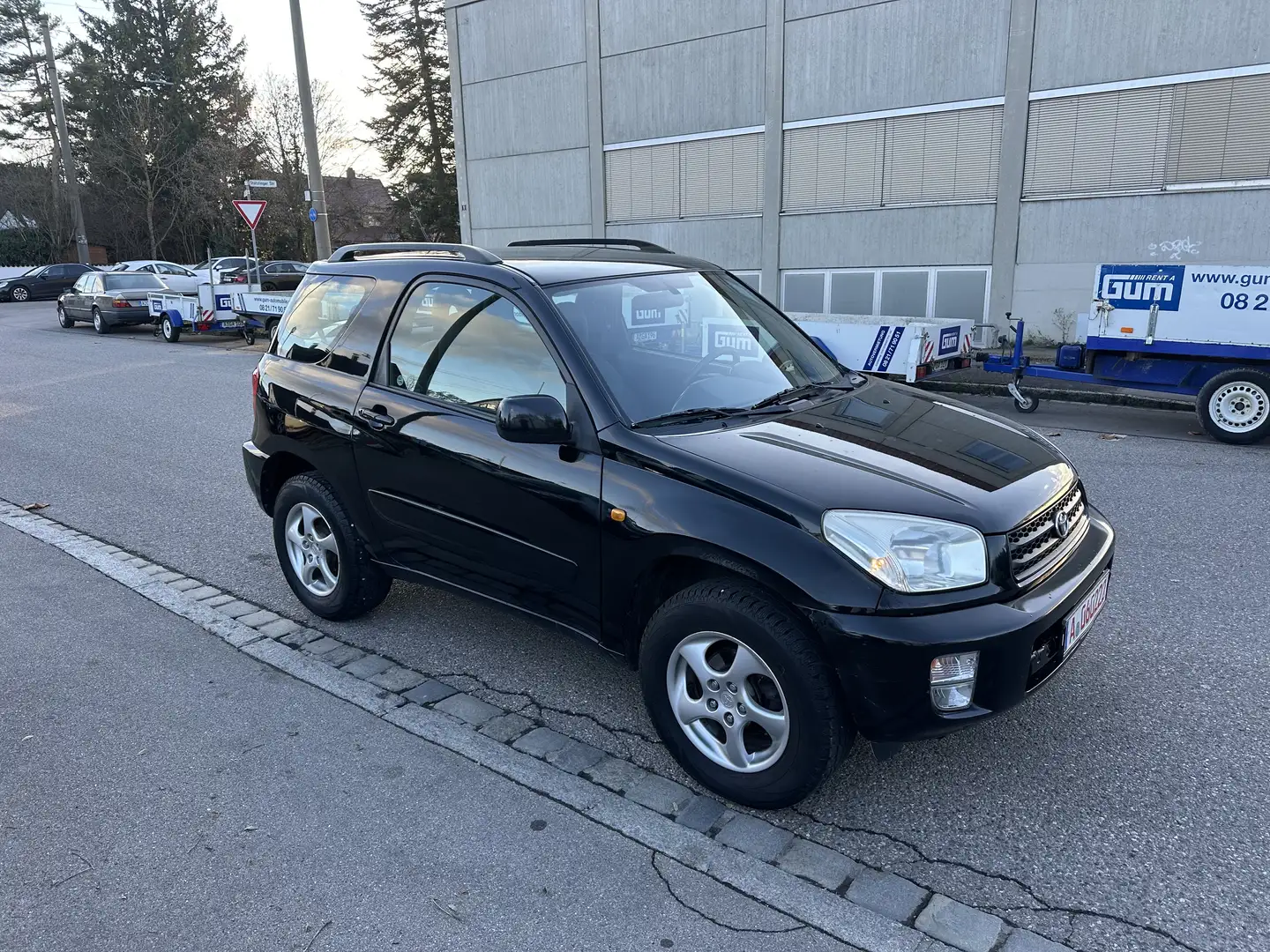 Toyota RAV 4 1.8 Basis Schwarz - 2