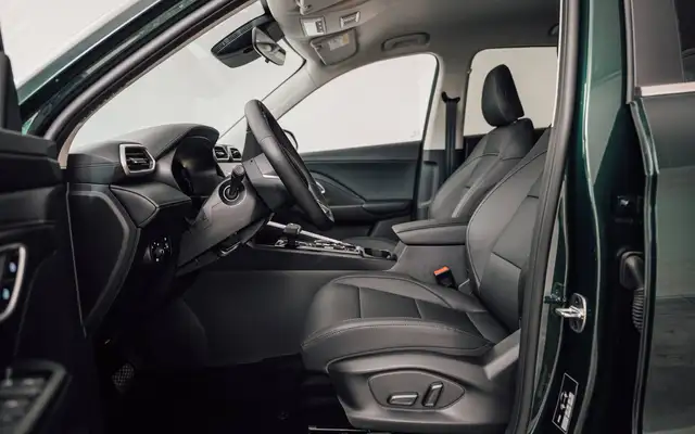 MG MG ZS view 12
