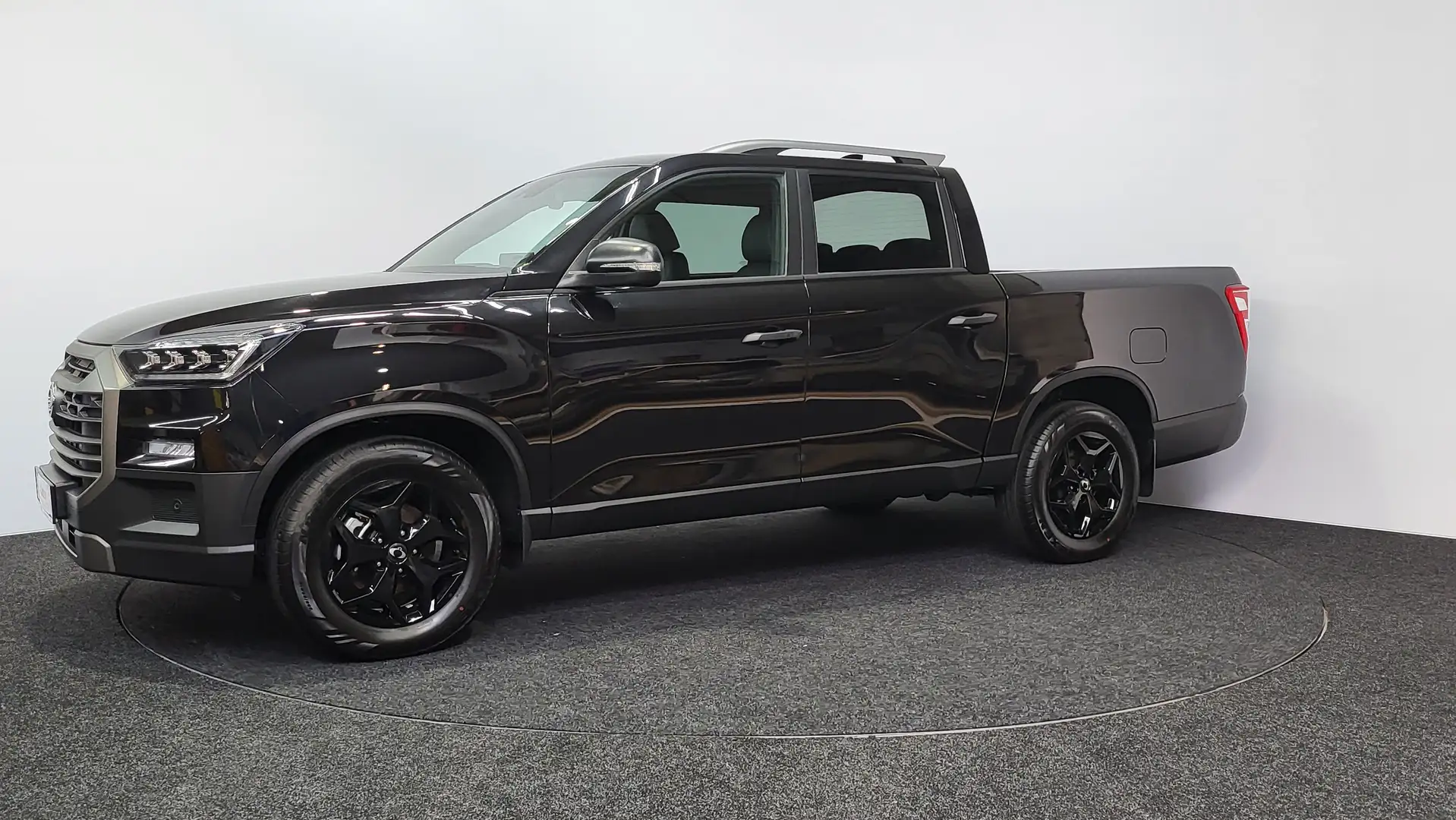 SsangYong Musso Grand Musso 2.2d ~ Blackline ~ Full ~ 4x4 ~ 3500kg Nero - 1