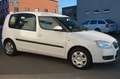 Skoda Roomster Style 1.6*KLIMA*AHK*PDC*TEMPOMAT*BC*ZV* Alb - thumbnail 3