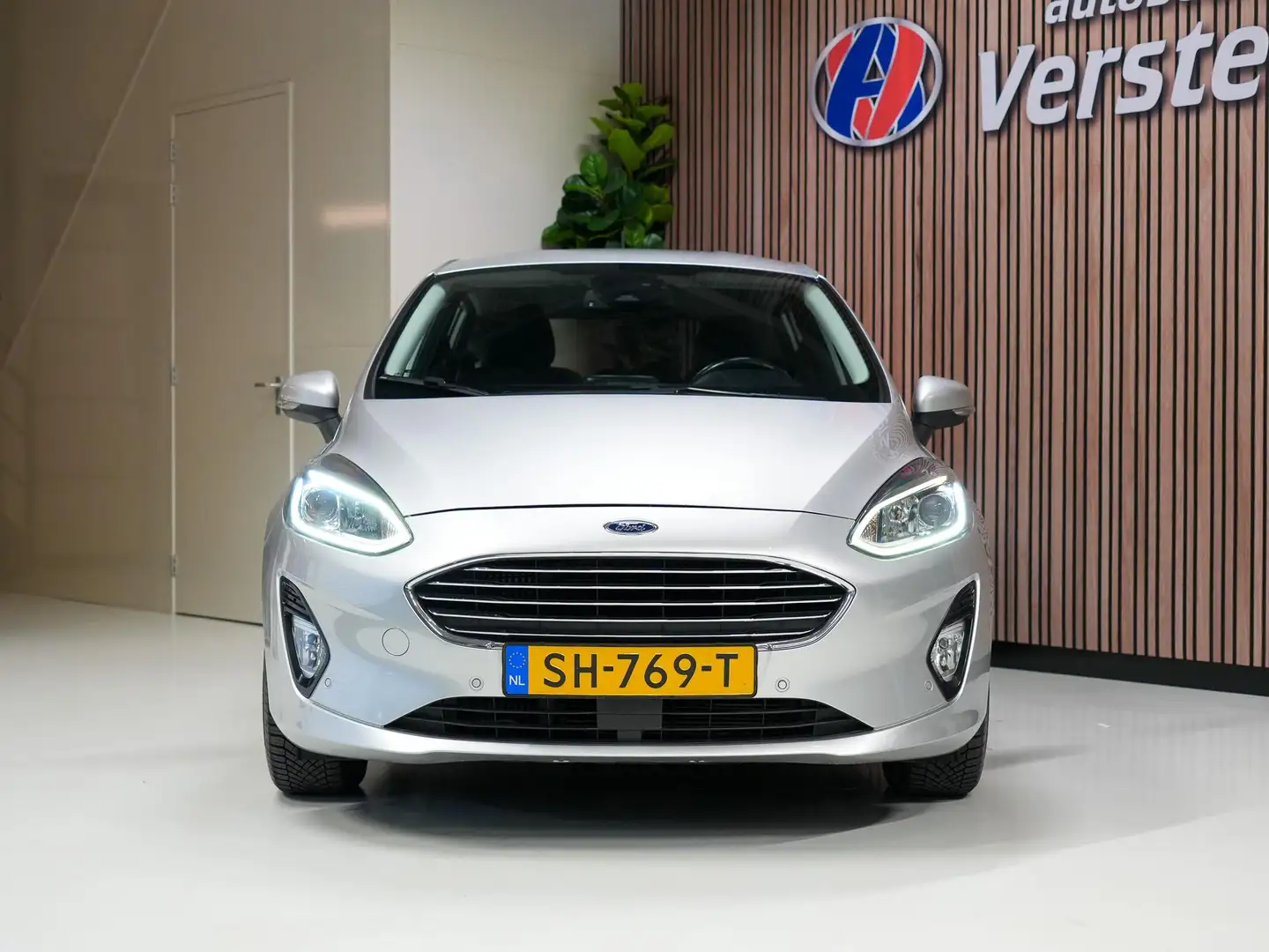 Ford Fiesta 1.0 EcoBoost Titanium Grigio - 2