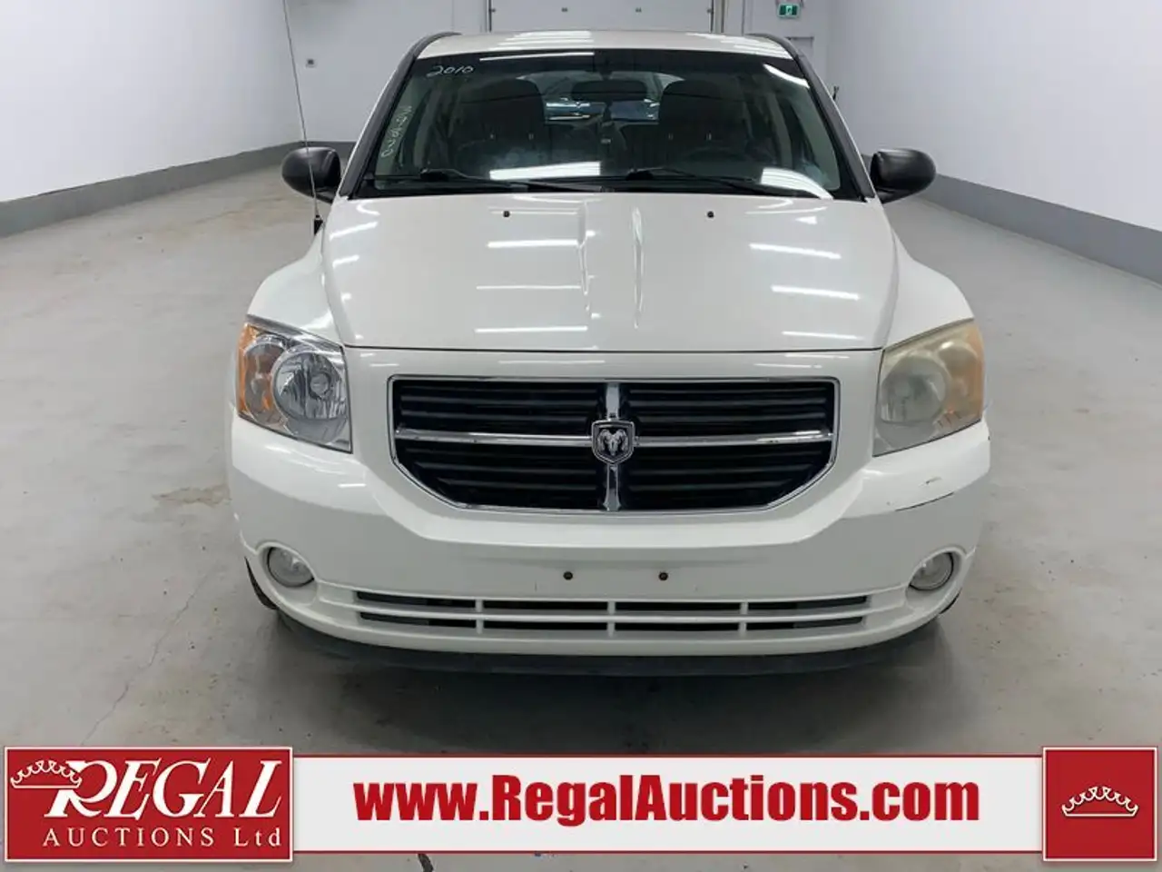Dodge Caliber снимка Dodge Caliber