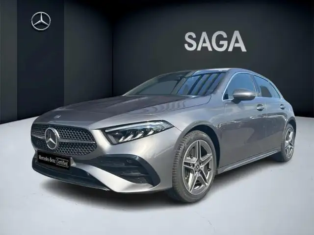 Mercedes-Benz A 250 e AMG Line