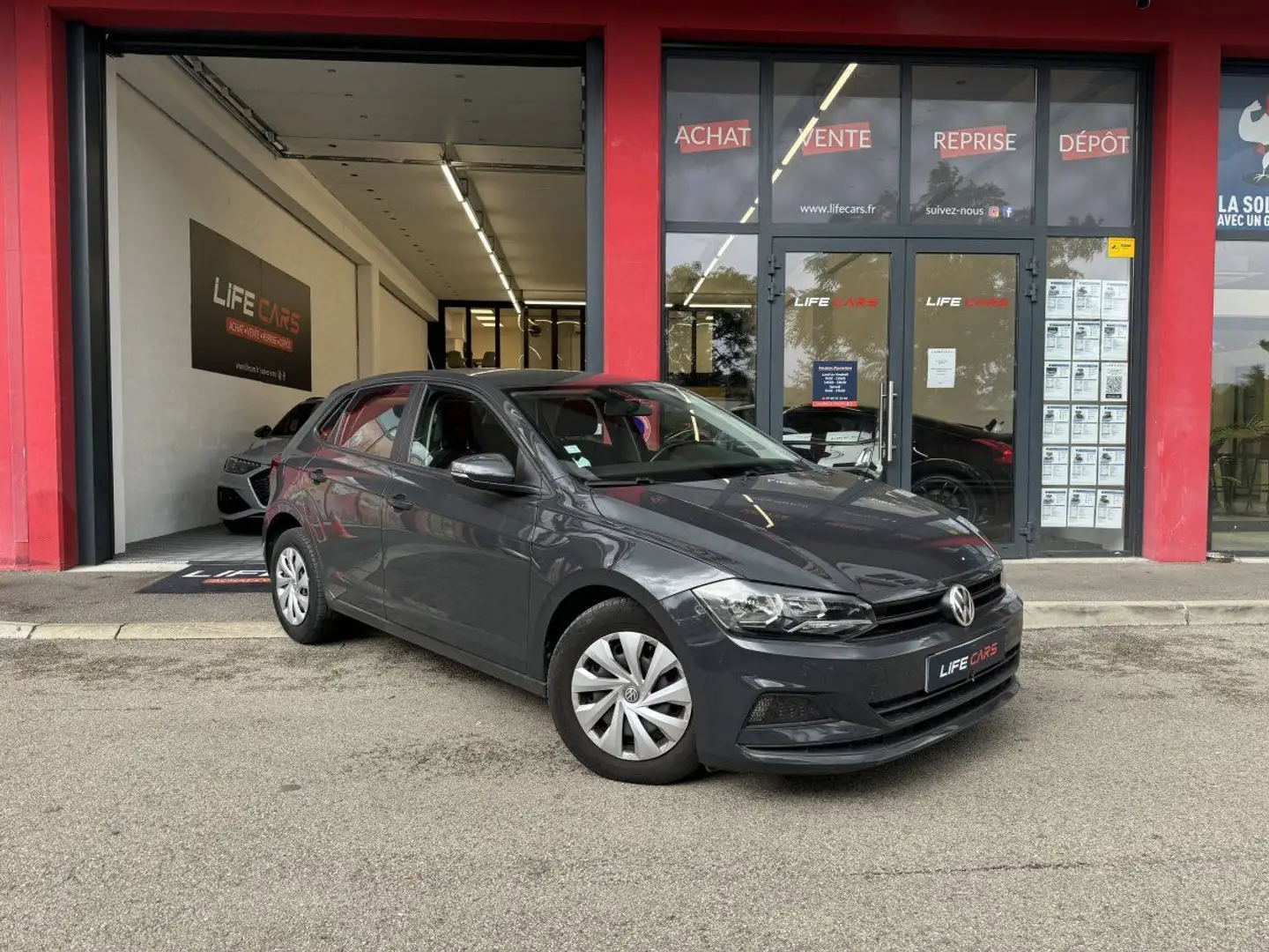 Volkswagen Polo 1.0 75ch Trendline 5p 2018 2ème main entretien com Grijs - 1