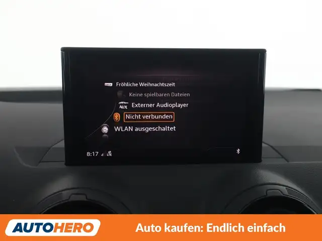 Audi Q2 view 22
