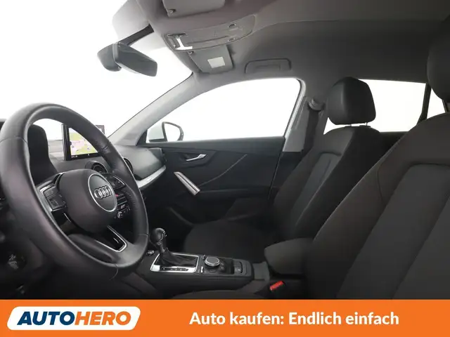 Audi Q2 view 10