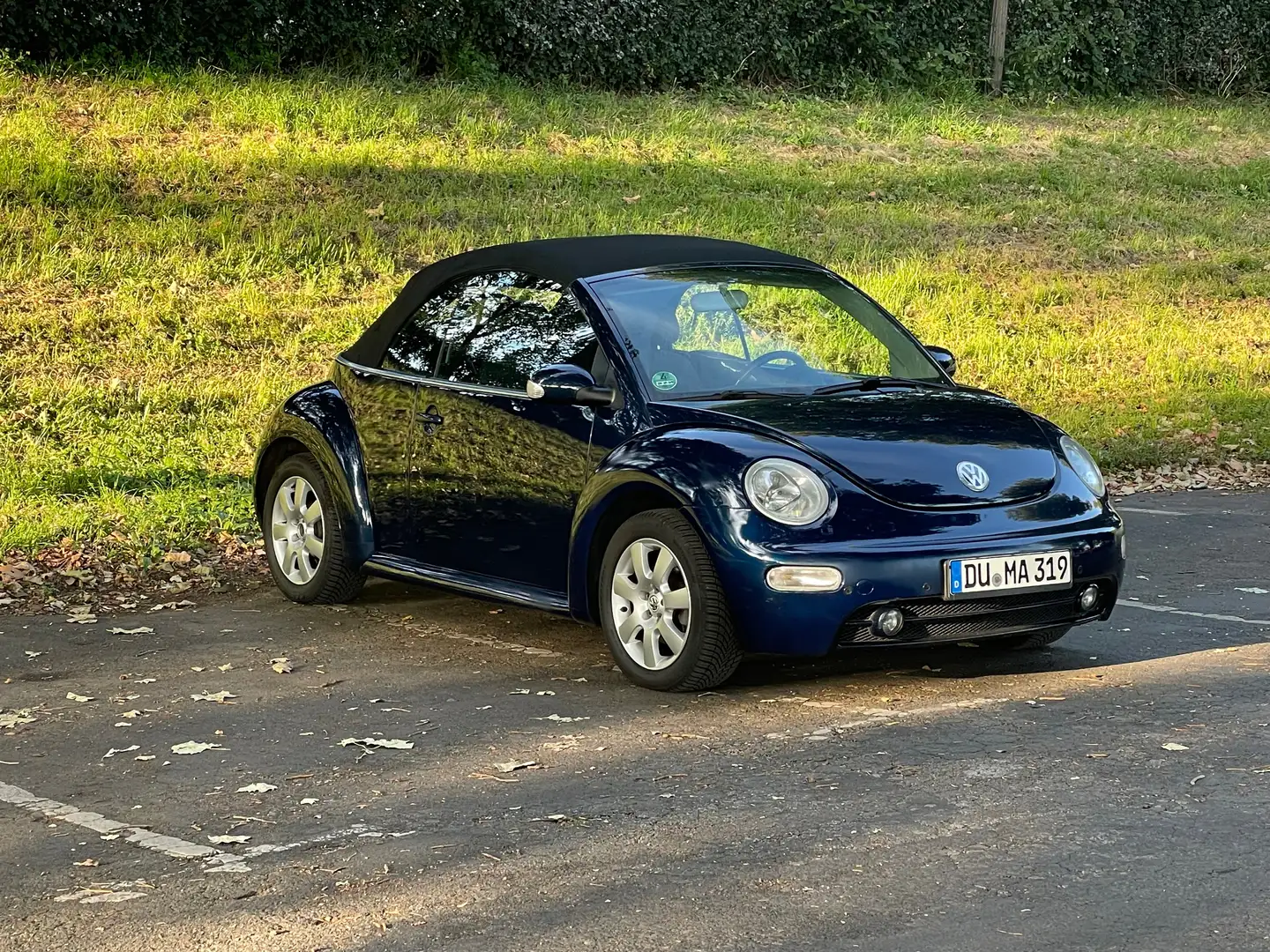 Volkswagen New Beetle New Beetle Cabriolet 1.6 Blau - 1