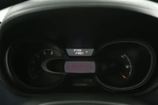 Opel Vivaro view 12