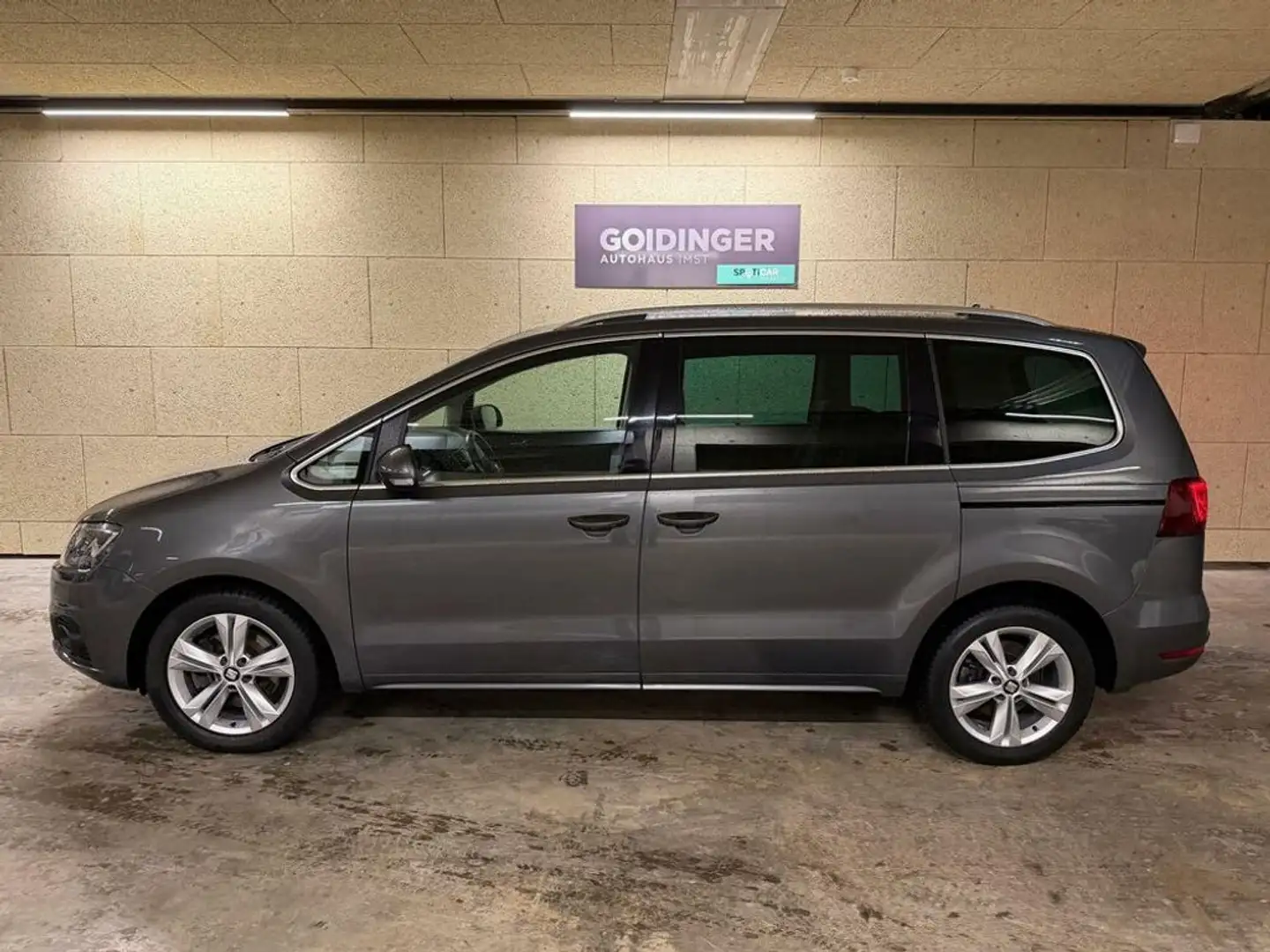 SEAT Alhambra Xcellence 1,4 TSI Grau - 2