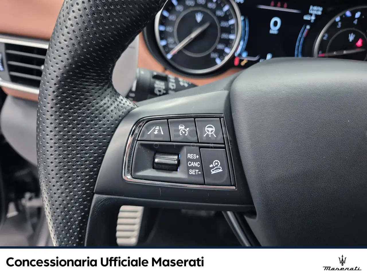 Maserati Levante 2022 — фото 13