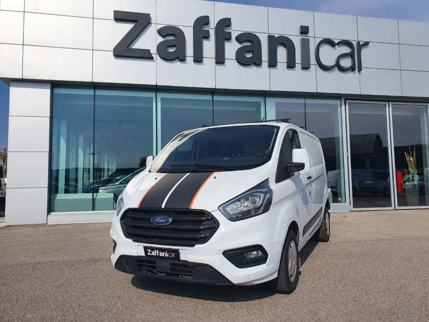 Ford Transit Custom 280 2.0 EcoBlue Hybrid 130 PC Furgone Trend White - 1