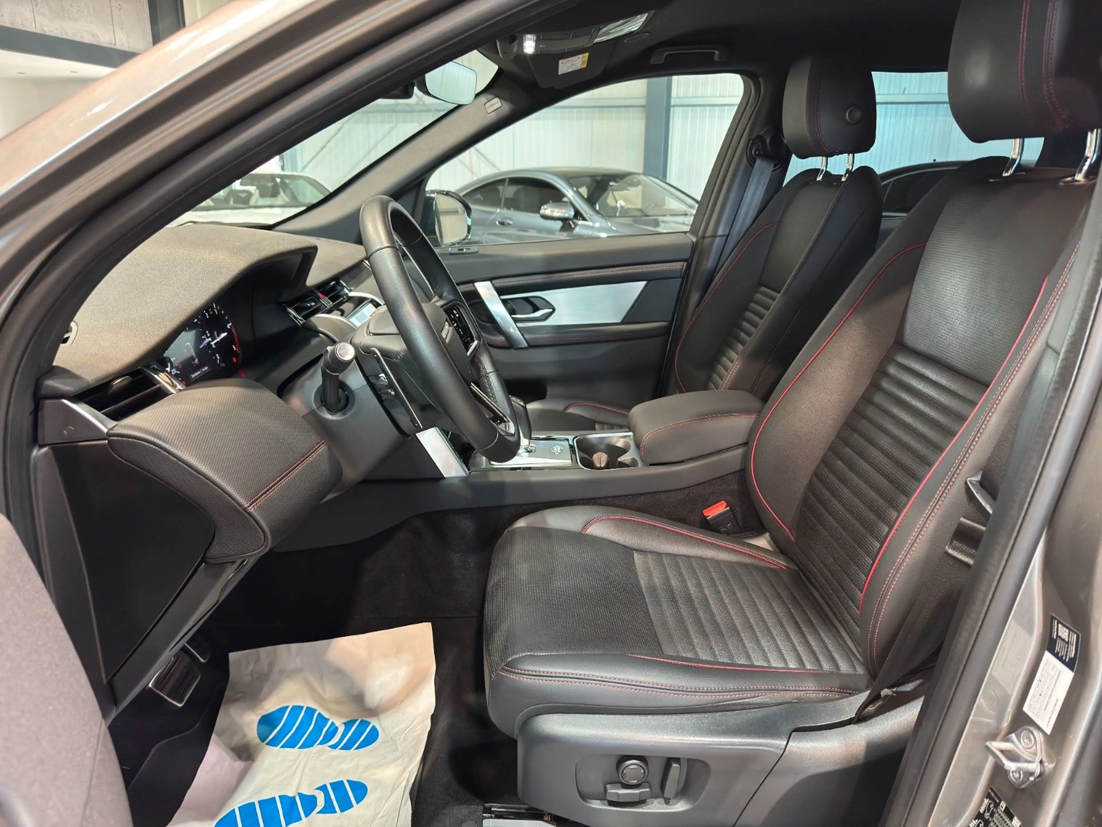 Land Rover Discovery /Sport/R-Dynamic/S/AWD/LED/SHZ/AHK/MWST — photo 9