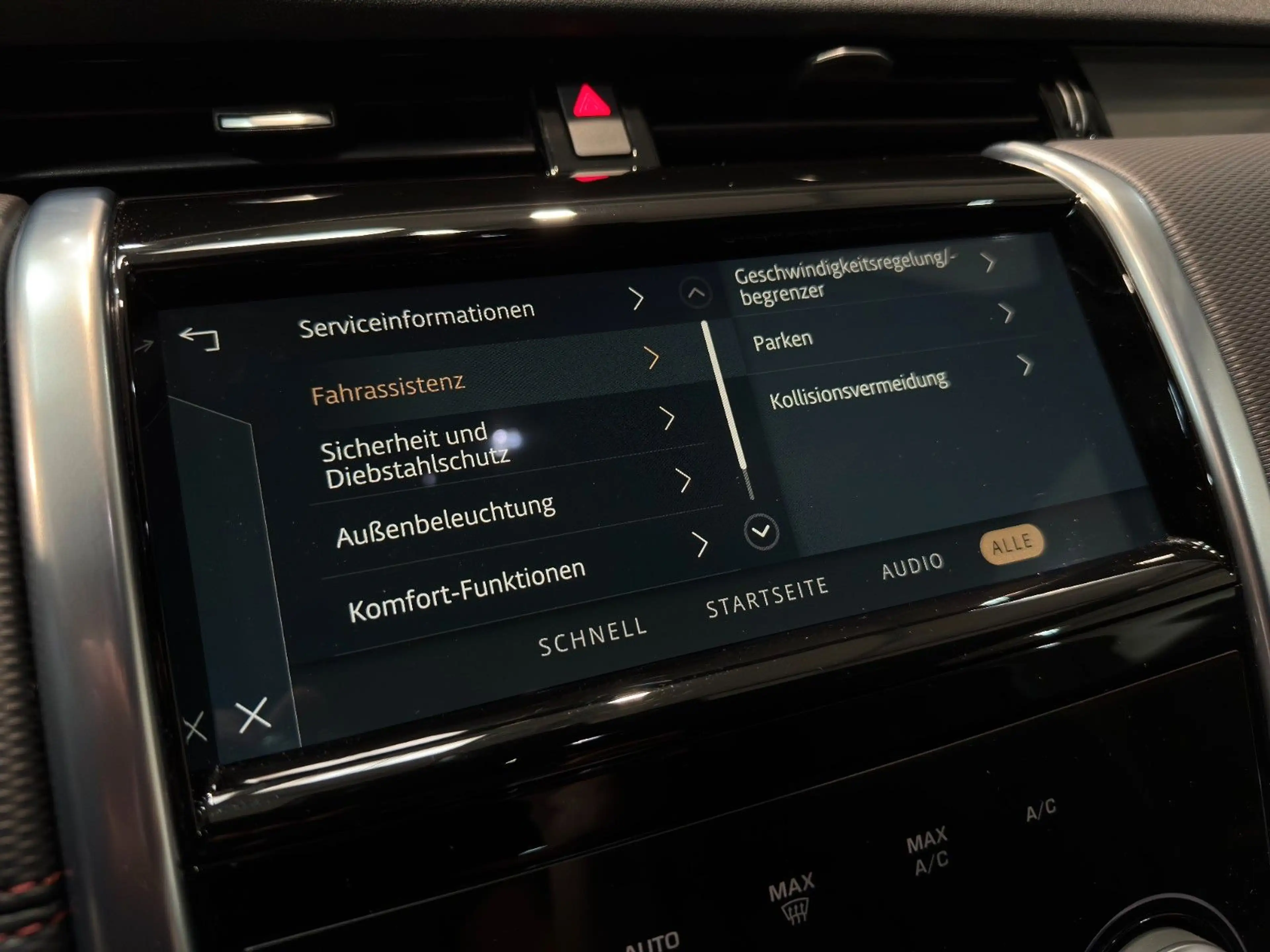 Land Rover Discovery /Sport/R-Dynamic/S/AWD/LED/SHZ/AHK/MWST — photo 13