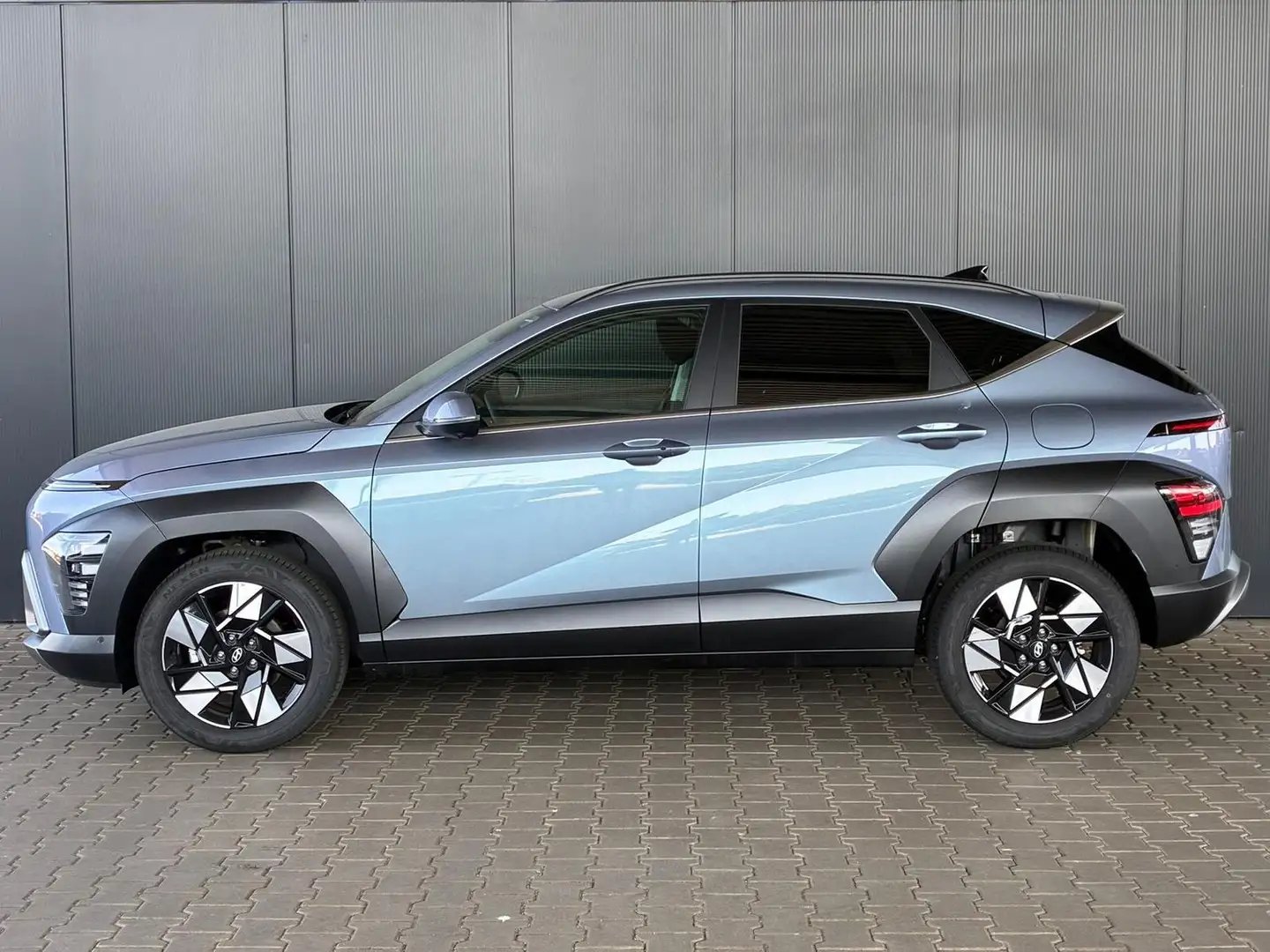 Hyundai KONA Comfort Plus 1.0 T-GDI 2WD / Navi Keyless 360° ... Blau - 2