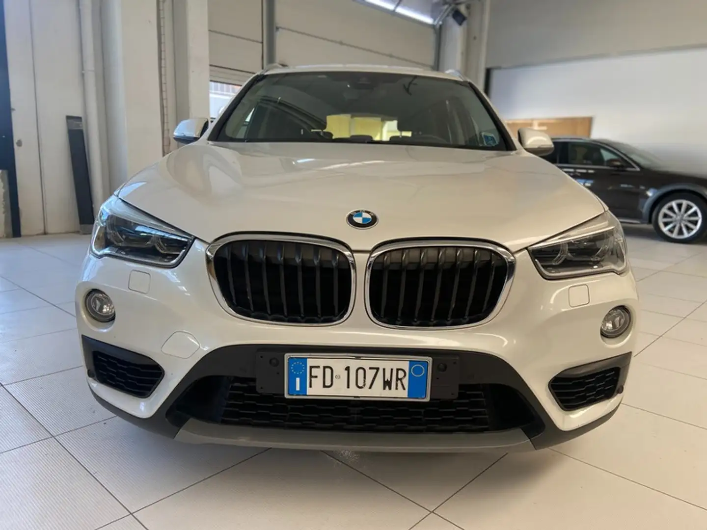 BMW X1 xdrive25d Sport auto! PREZZO REALE Weiß - 2