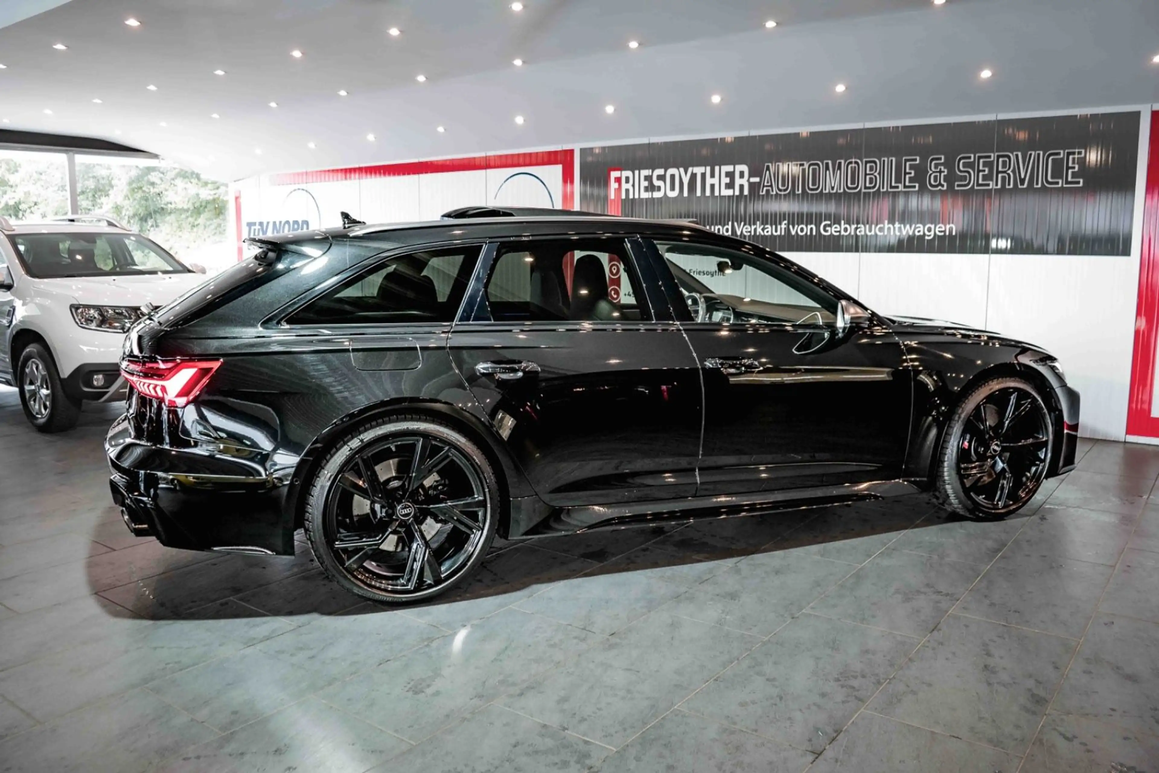 Audi RS6 4.0 TFSI quattro Panorama Matrix Sitzklima — photo 13