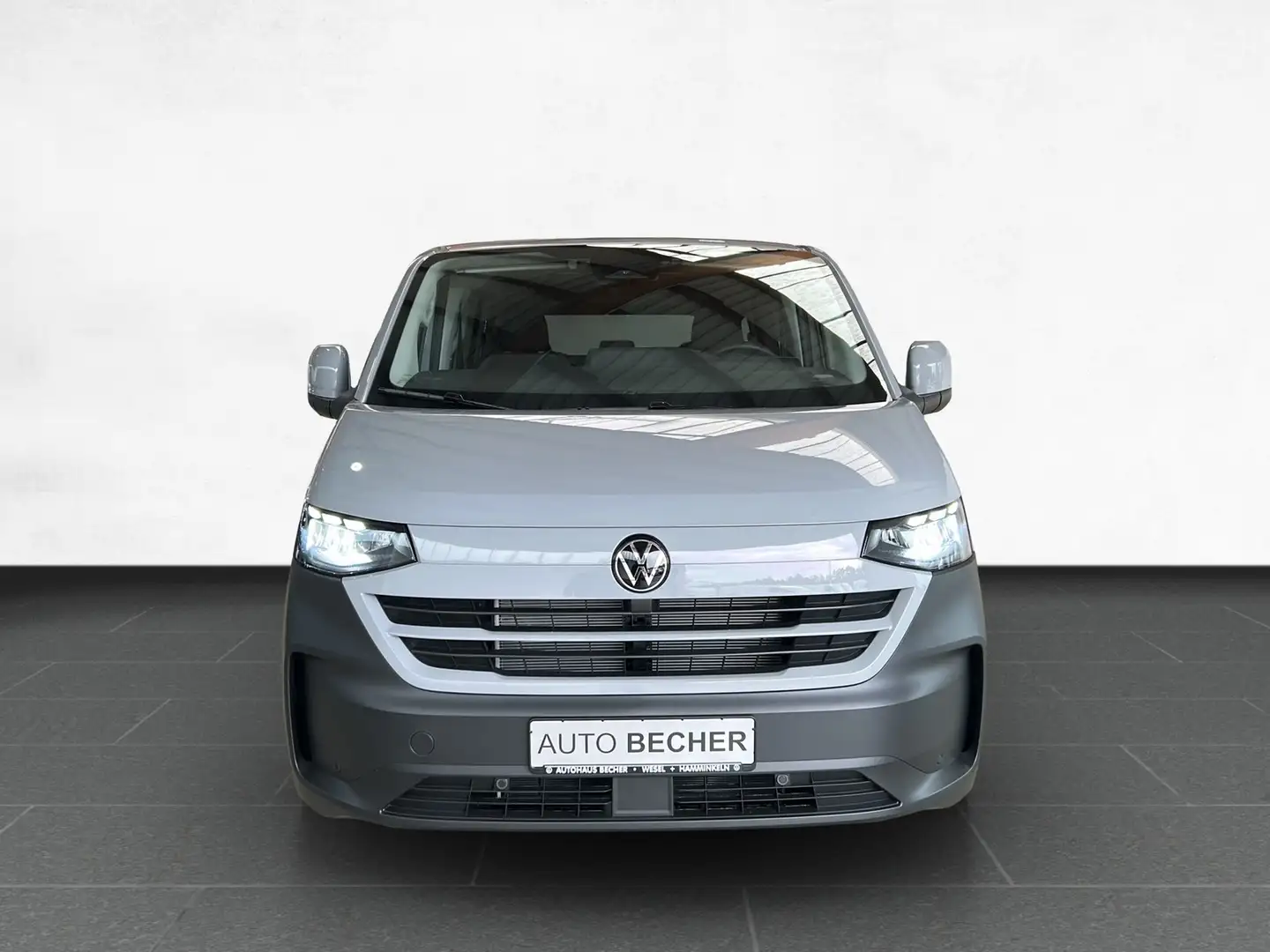 Volkswagen T7 Caravelle PanAmericana 2.0 TDI Autom. Grau - 2