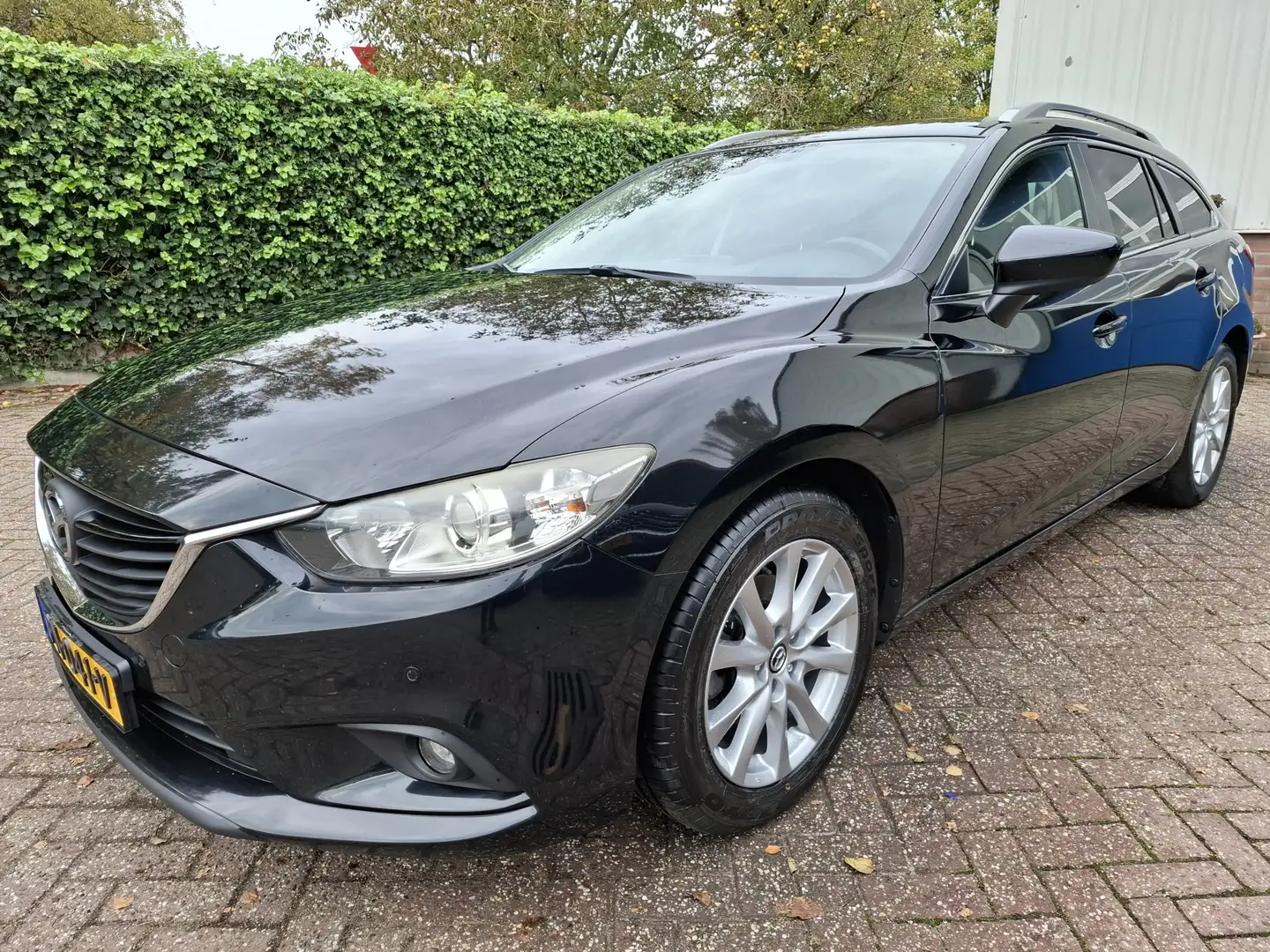 Mazda 6 Sportbreak 2.0 SkyActiv-G 145 S CLIMAT/CRUISE/PDC/ Noir - 1
