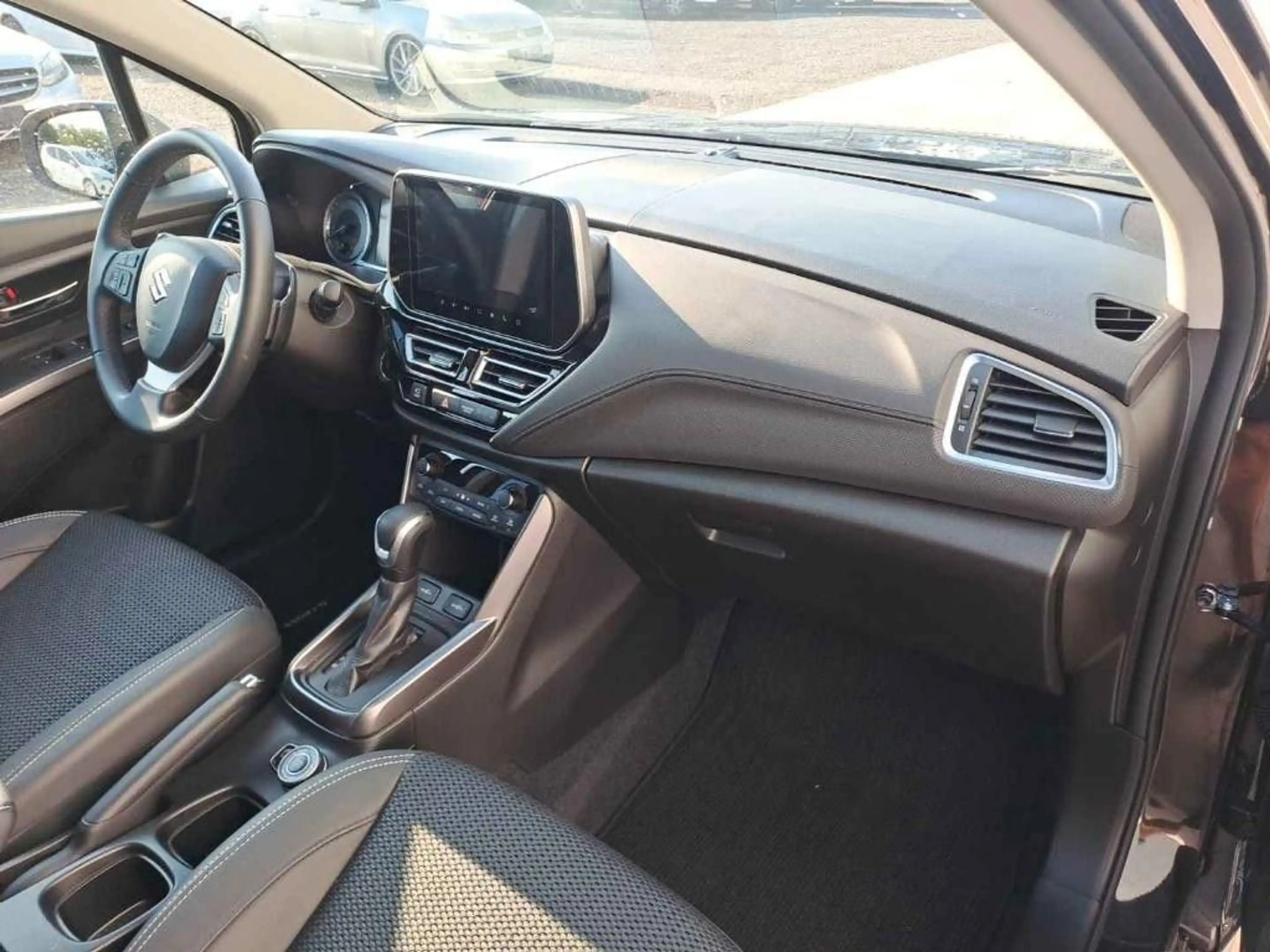 Suzuki SX4 S-Cross 1.4 HYBRID AT NAVI/LED/KAMERA/SHZ — photo 6