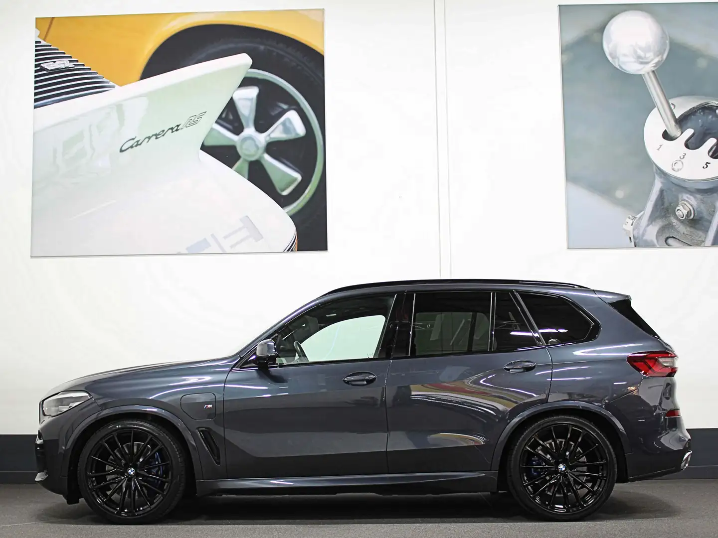 BMW X5 45e M-Sport | 360 View | ACC| 6x op voorraad | Com Grijs - 2