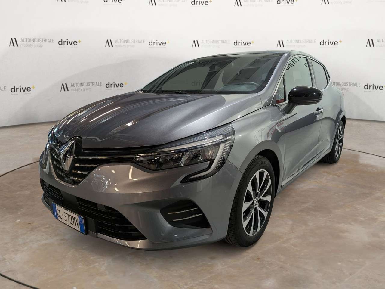 Renault Clio 1.0 TCE 90CV TECHNO "NEOPATENTATI"