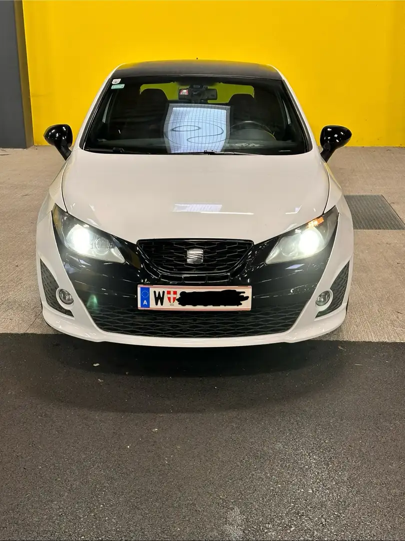 SEAT Ibiza SportCoupé Weiß - 1