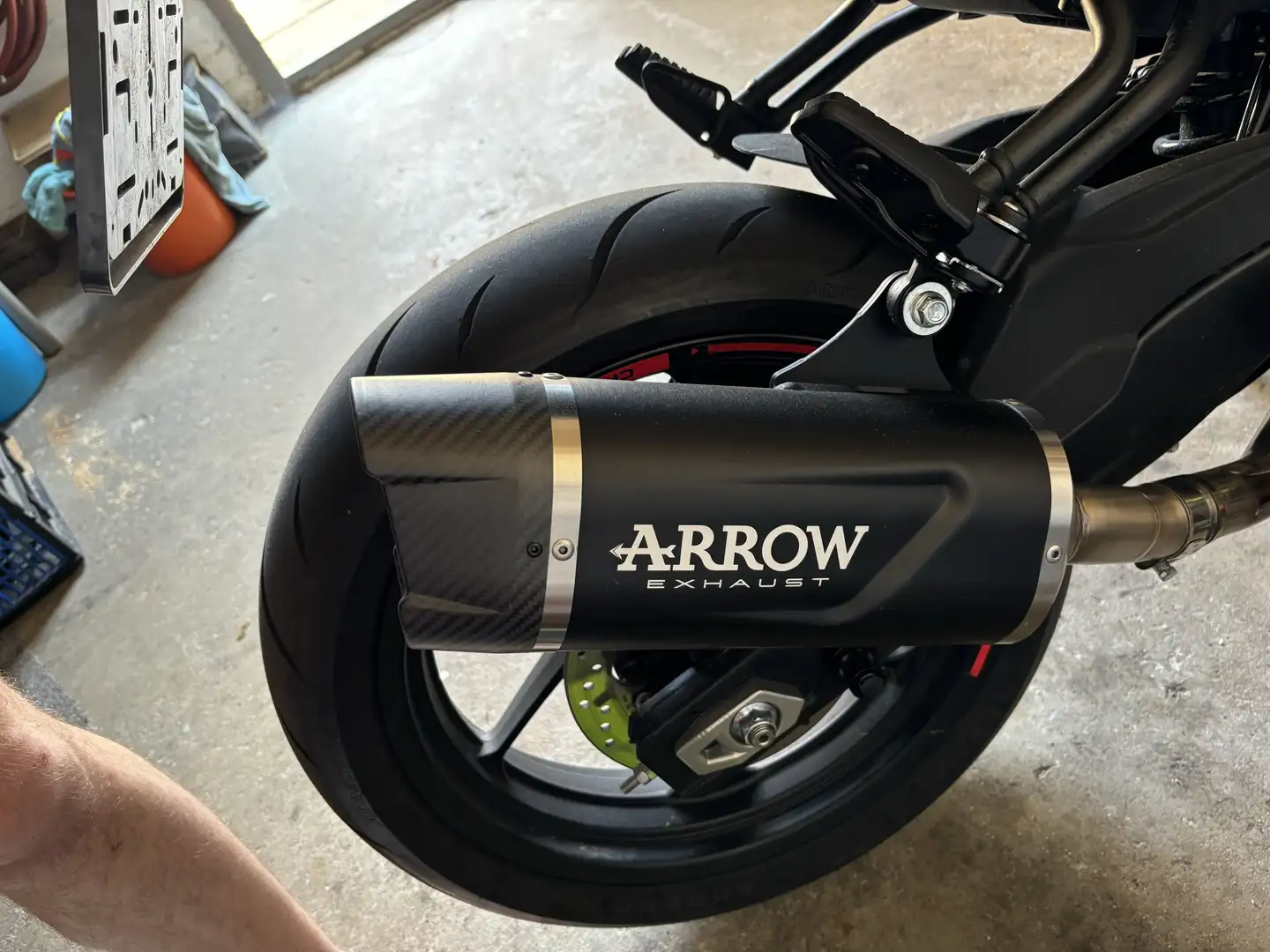 CFMOTO 450 NK Wit - 2