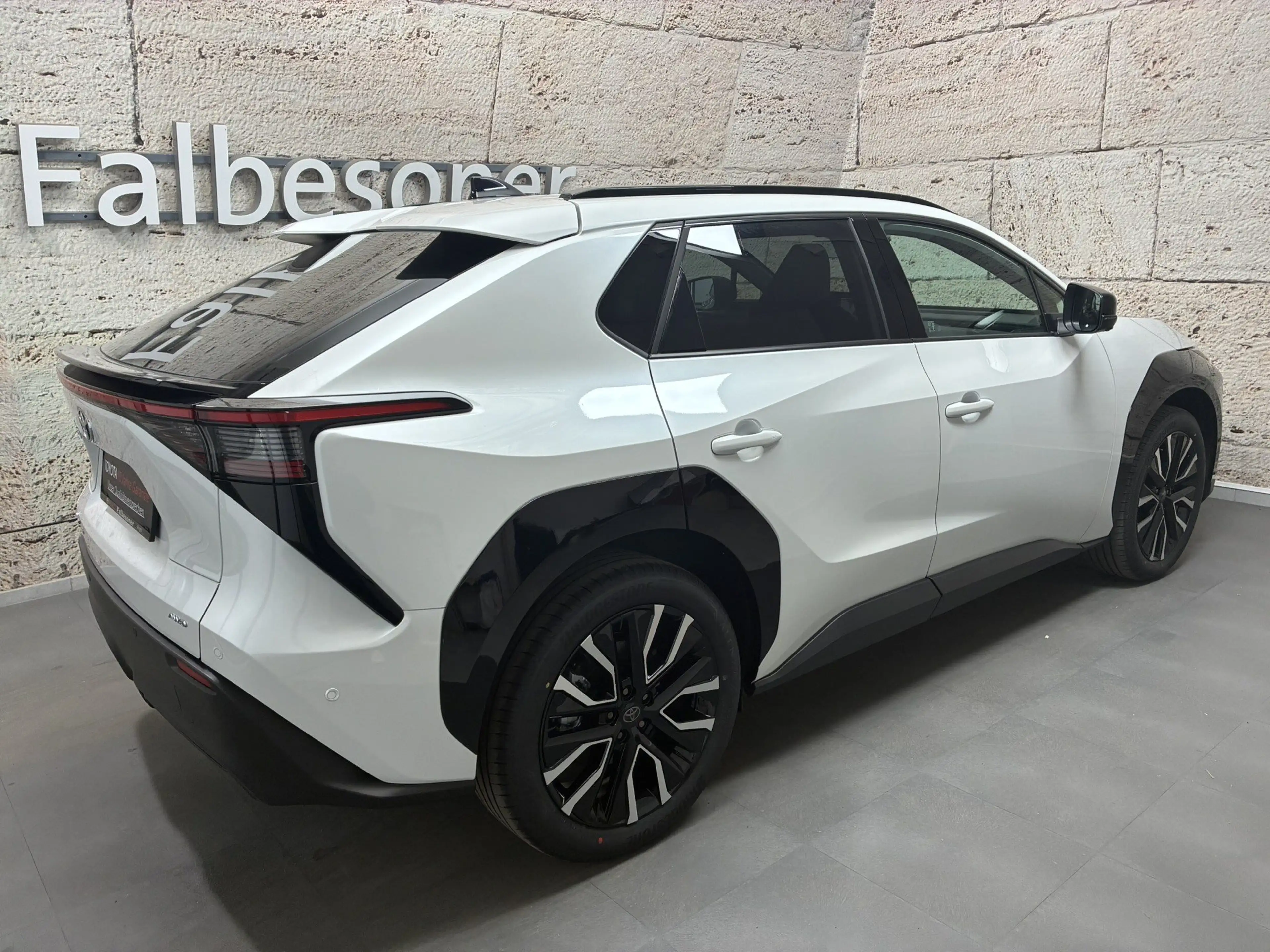 Toyota bZ4X Elektro 252 kW AWD Lounge — photo 3