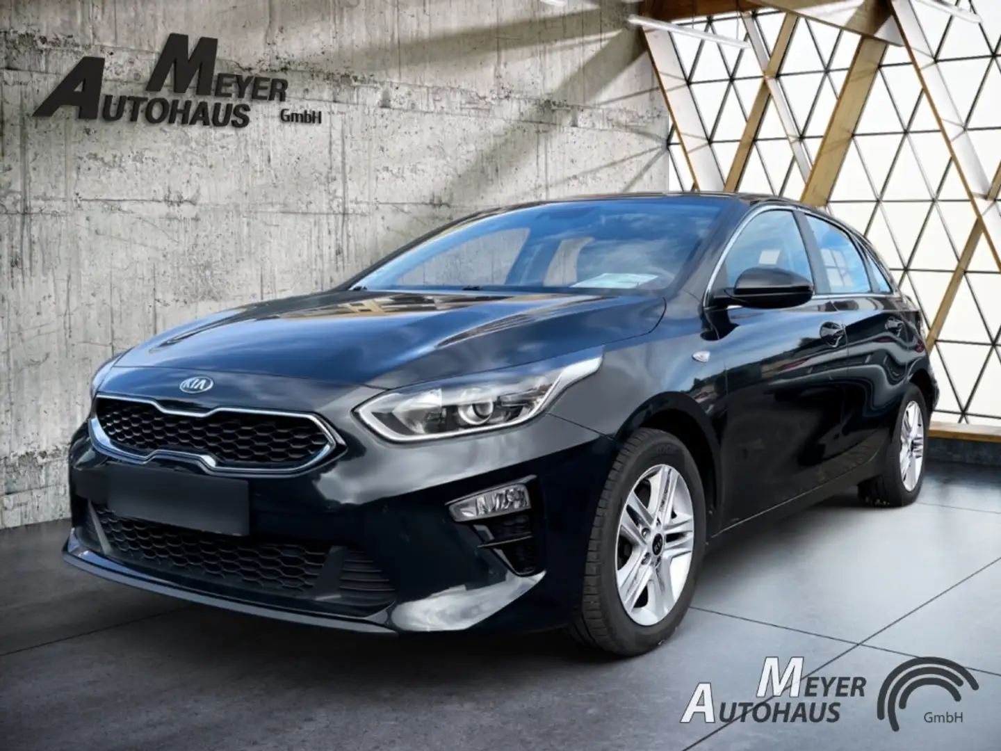 Kia Ceed / cee'd 1.4 T-GDI 5D - Vision +Komfort+Navipaket Noir - 1