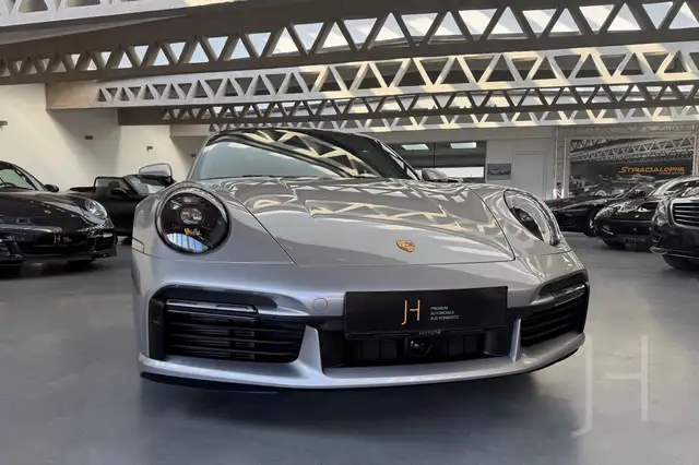 Porsche 992 911 turbo Coupe Ansicht 1