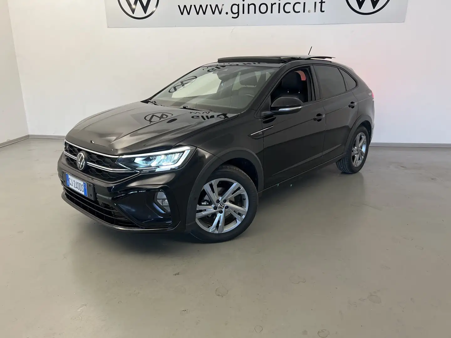 Volkswagen Taigo 1.0 TSI 110 CV R-Line Schwarz - 2