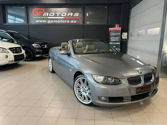 BMW 330 i Cabrio MANUALE ! MSPORT ! CERCHI DA 19 ! 2 PROPRIETARI !