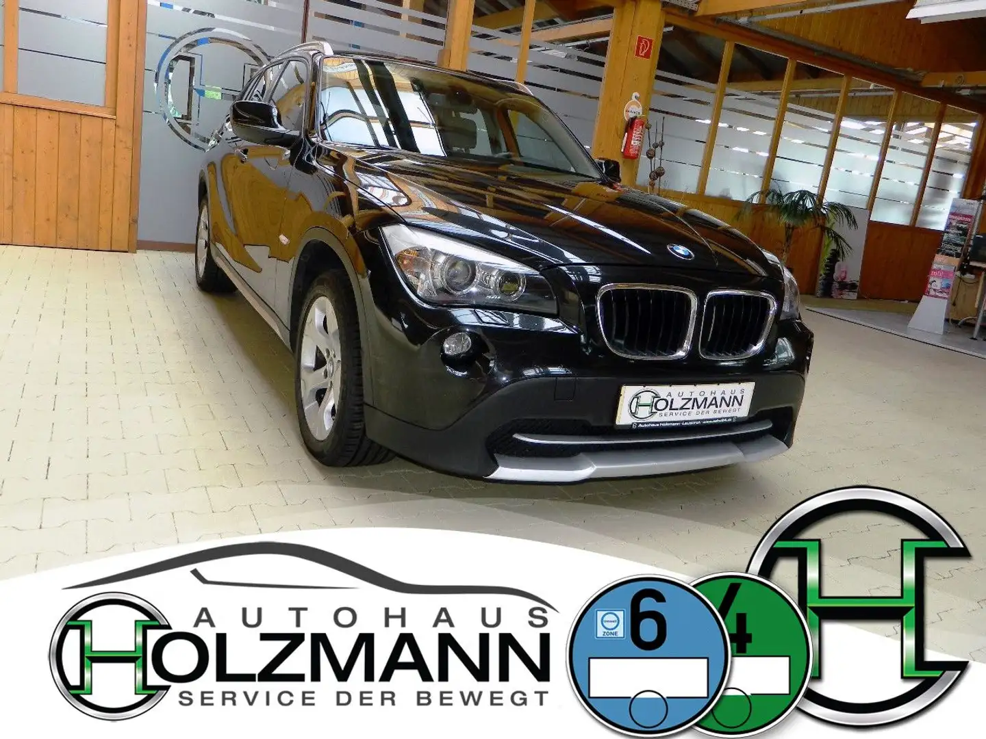 BMW X1 xDrive20d Ausstattung X Line/Xenon/Sportsitze Schwarz - 2
