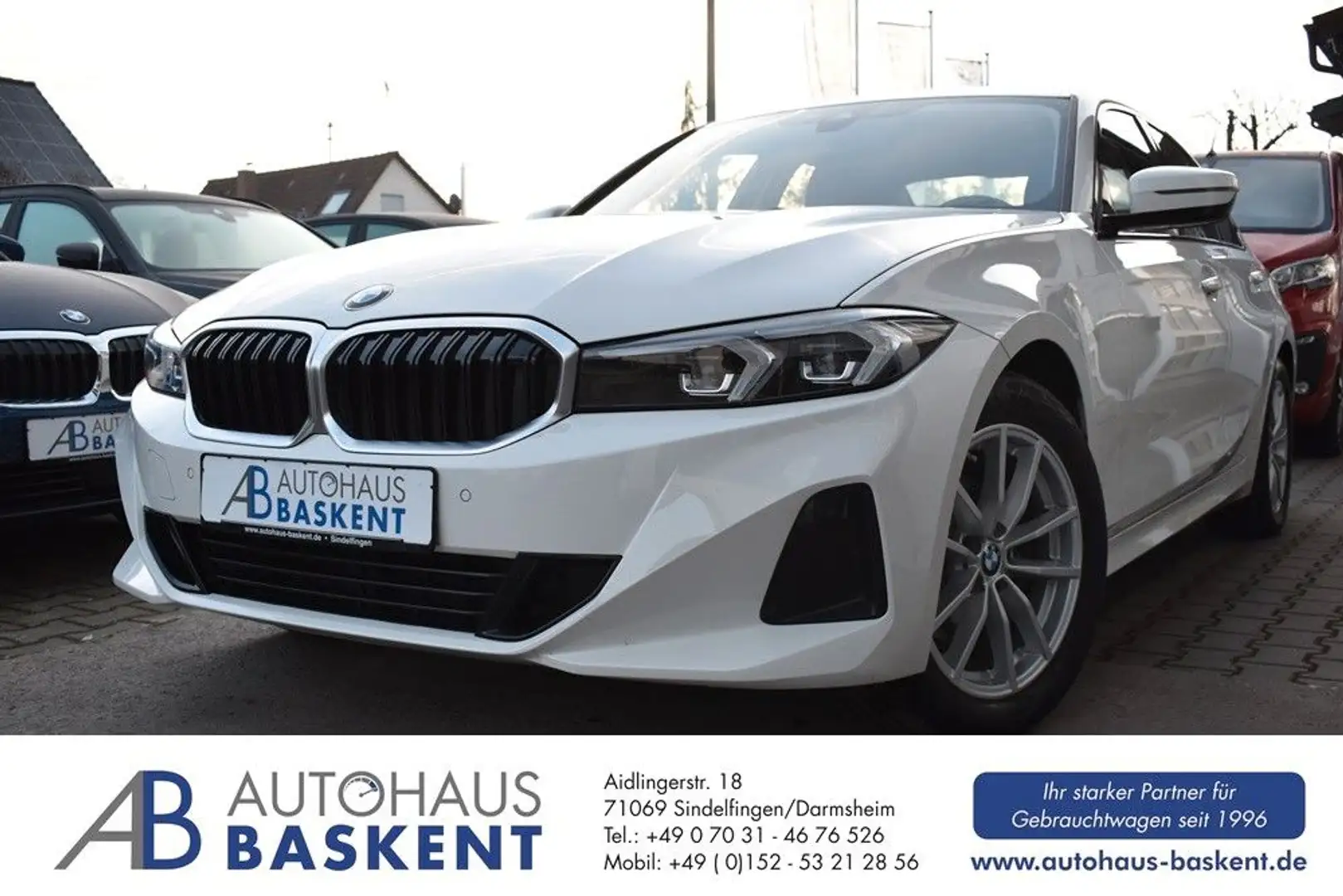 BMW 318 i Lim.*LIVE COCKPIT*LED*NAVI*SHZ*PDC*ALU Weiß - 1